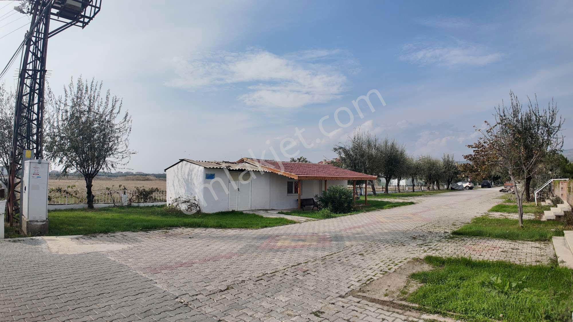 Re/max Land'den Havuzlu Sitede İçerisinde Yazlık — fotoğraf 26