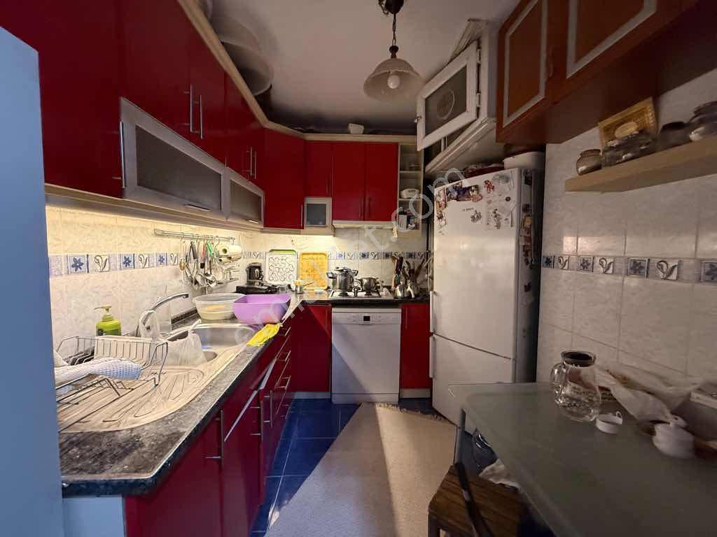 Bornova’da Giriş Kat 2+1 | Doğalgaz Kombili | Çift Cepheli | Krediye Uygun — fotoğraf 10