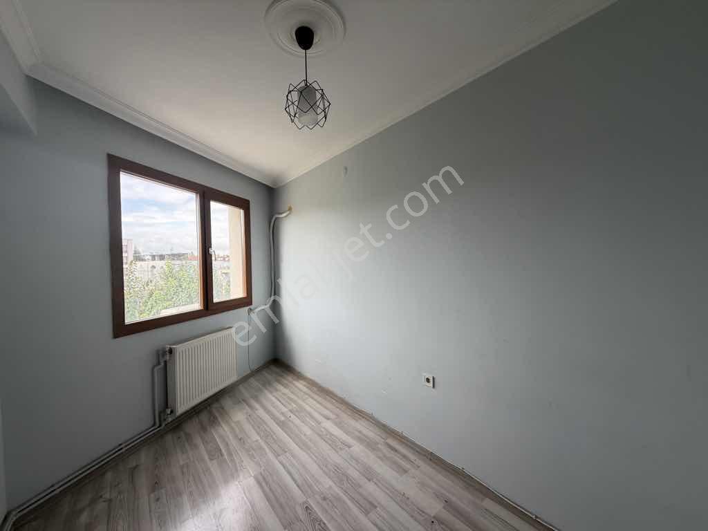 Menemen’de 2+1 | 2018 Yapımı | 3 Cepheli | Balkonlu | Krediye Uygun Daire — fotoğraf 18