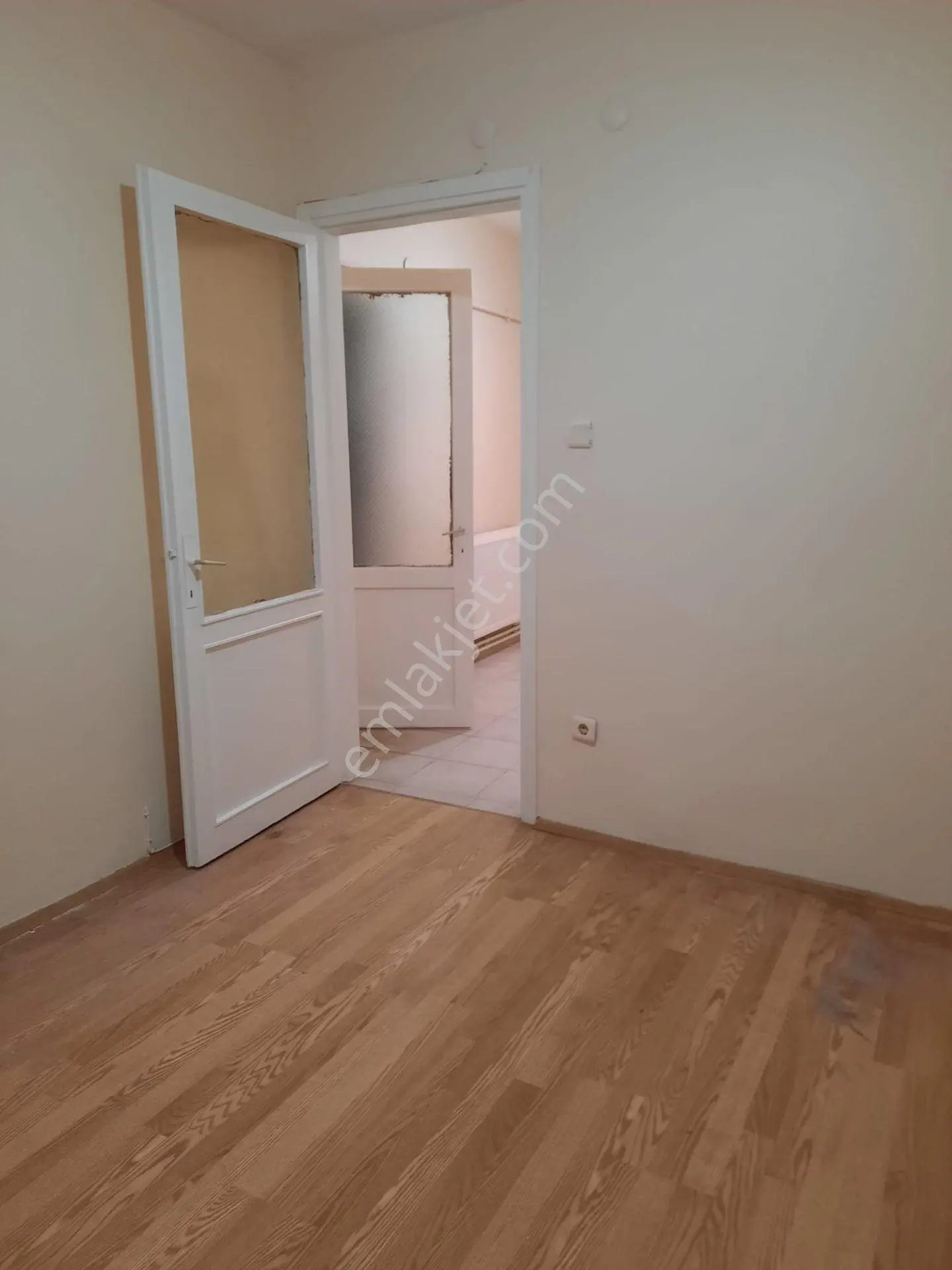 Üsküdar Merkezde Ğiriş Kat Cazip Fiyat — fotoğraf 4
