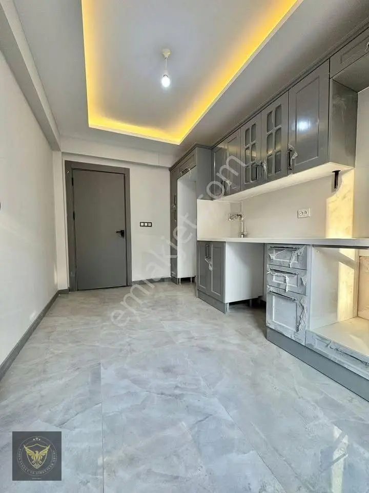 Beylikdüzü Yakuplu Mahallesinde Hasırcılar Avm Komşu Metrobüse Yürüme Mesafesinde 2+1 Dairemiz — fotoğraf 3