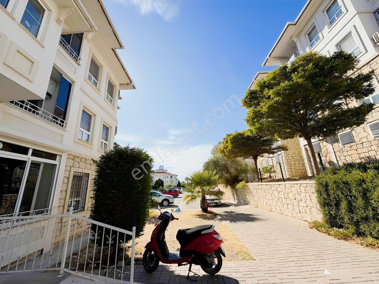 Çeşme Reisdere Tokide Satılık Bakımlı 2+1 | 2. Kat | — fotoğraf 14