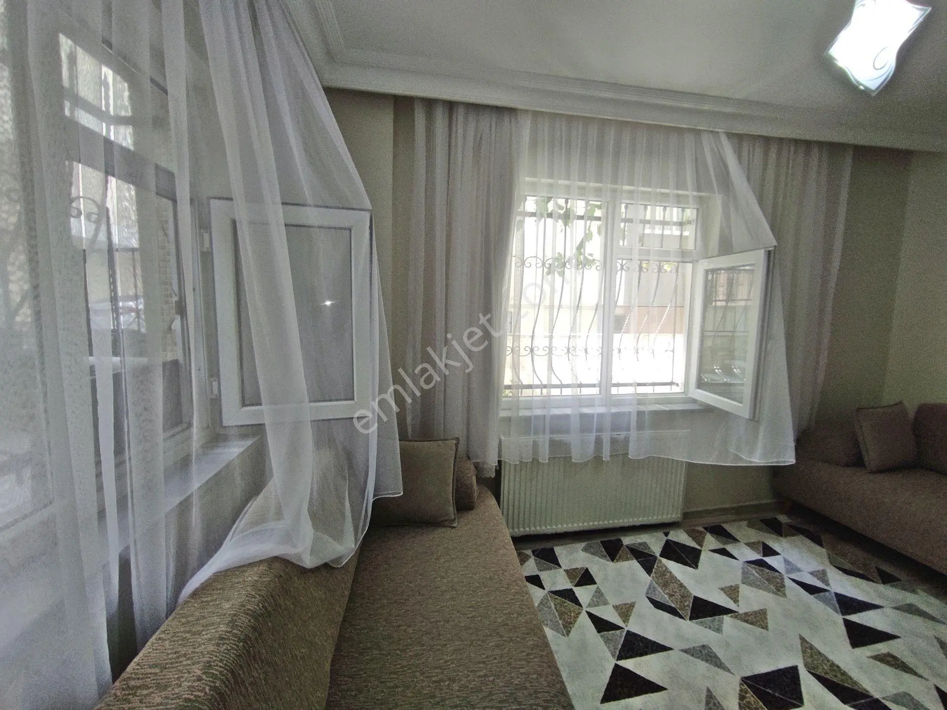 Bahçelievler Cumhuriyet Mah 75,m2-bahçekat Daire — fotoğraf 6