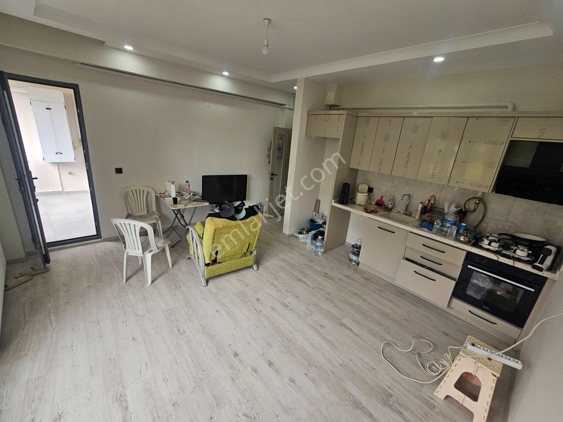 Cantan Emlaktan Edremıt Tuzcumuratta Yeni Sıfır 2+1 Bahçelı Lüks Daire — fotoğraf 13
