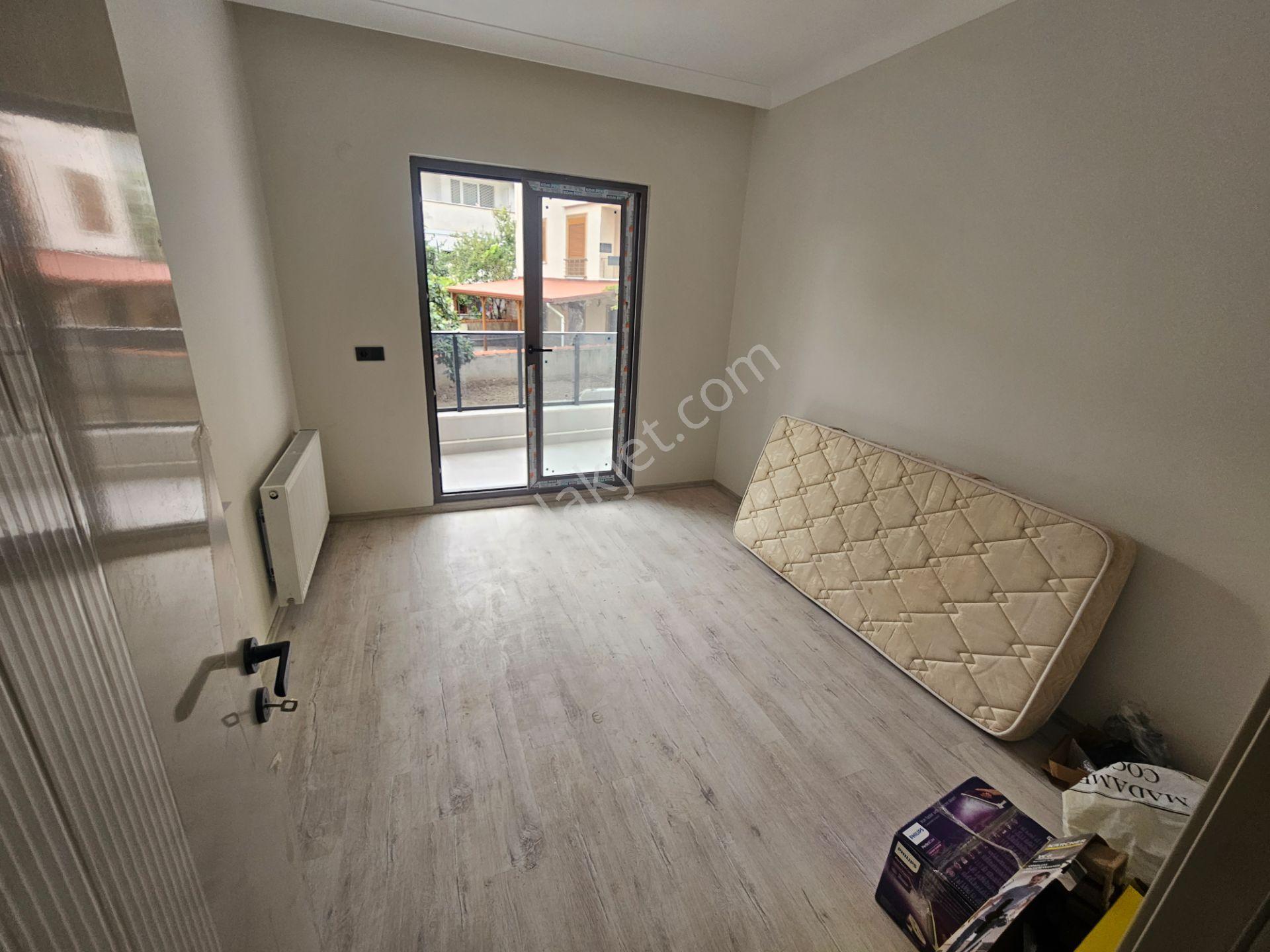 Cantan Emlaktan Edremıt Tuzcumuratta Yeni Sıfır 2+1 Bahçelı Lüks Daire — fotoğraf 16
