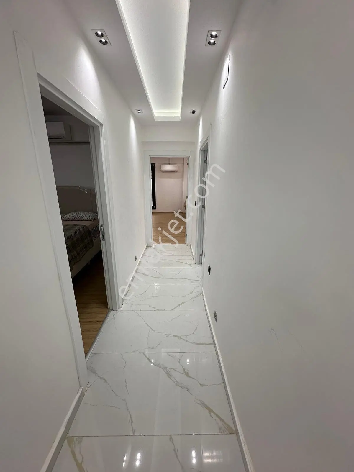 Oğuzeli Fatih'te 4 Katlı İskanlı Krediye Uygun 3+1 Villa Satılıktır — fotoğraf 6