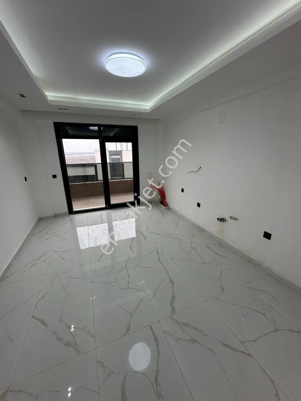 Oğuzeli Fatih'te 4 Katlı İskanlı Krediye Uygun 3+1 Villa Satılıktır — fotoğraf 12