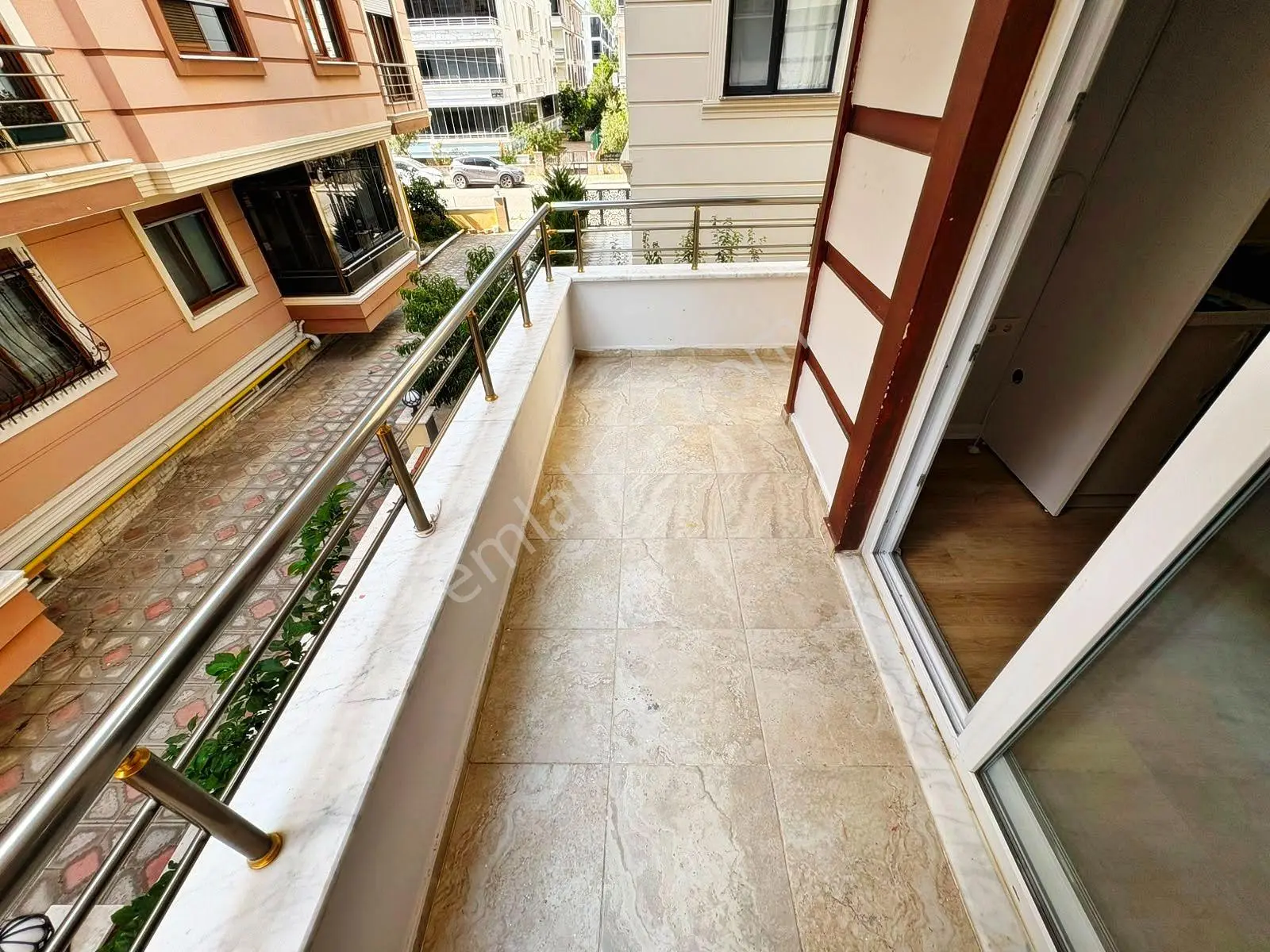 Aktiften Akçay'da Satılık Çift Balkonlu Doğalgazlı Asansörlü Lüx 2+1 Daire — fotoğraf 20
