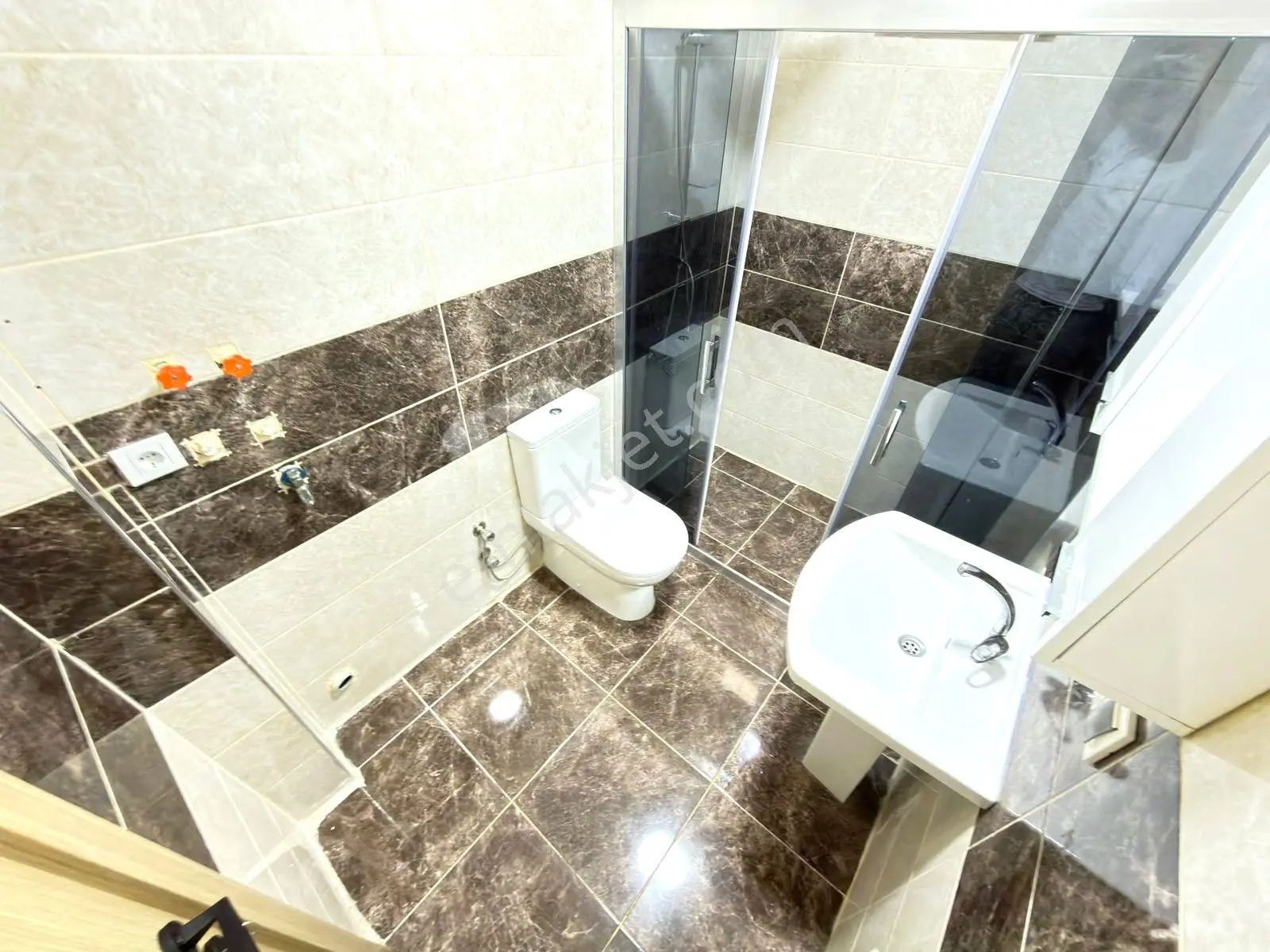 Referans'tan Altınkum'da Ayrı Mutfak Ara Kat Masrafsız 2+1 Daire — fotoğraf 20