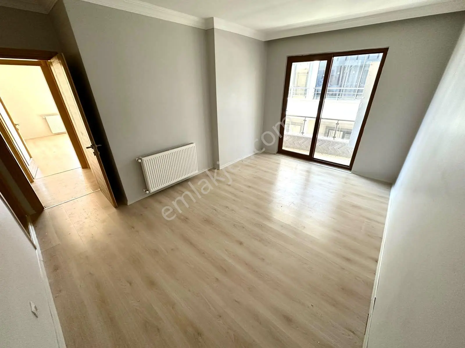Referans'tan Altınkum'da Ayrı Mutfak Ön Cephe Fırsat Modern Tasarımlı 2+1 Daire — fotoğraf 3