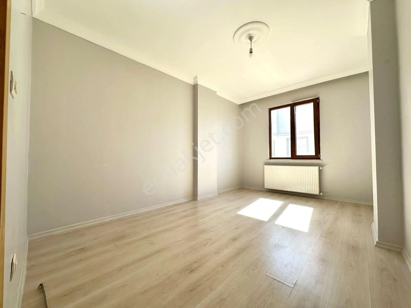 Referans'tan Altınkum'da Ayrı Mutfak Ön Cephe Fırsat Modern Tasarımlı 2+1 Daire — fotoğraf 4