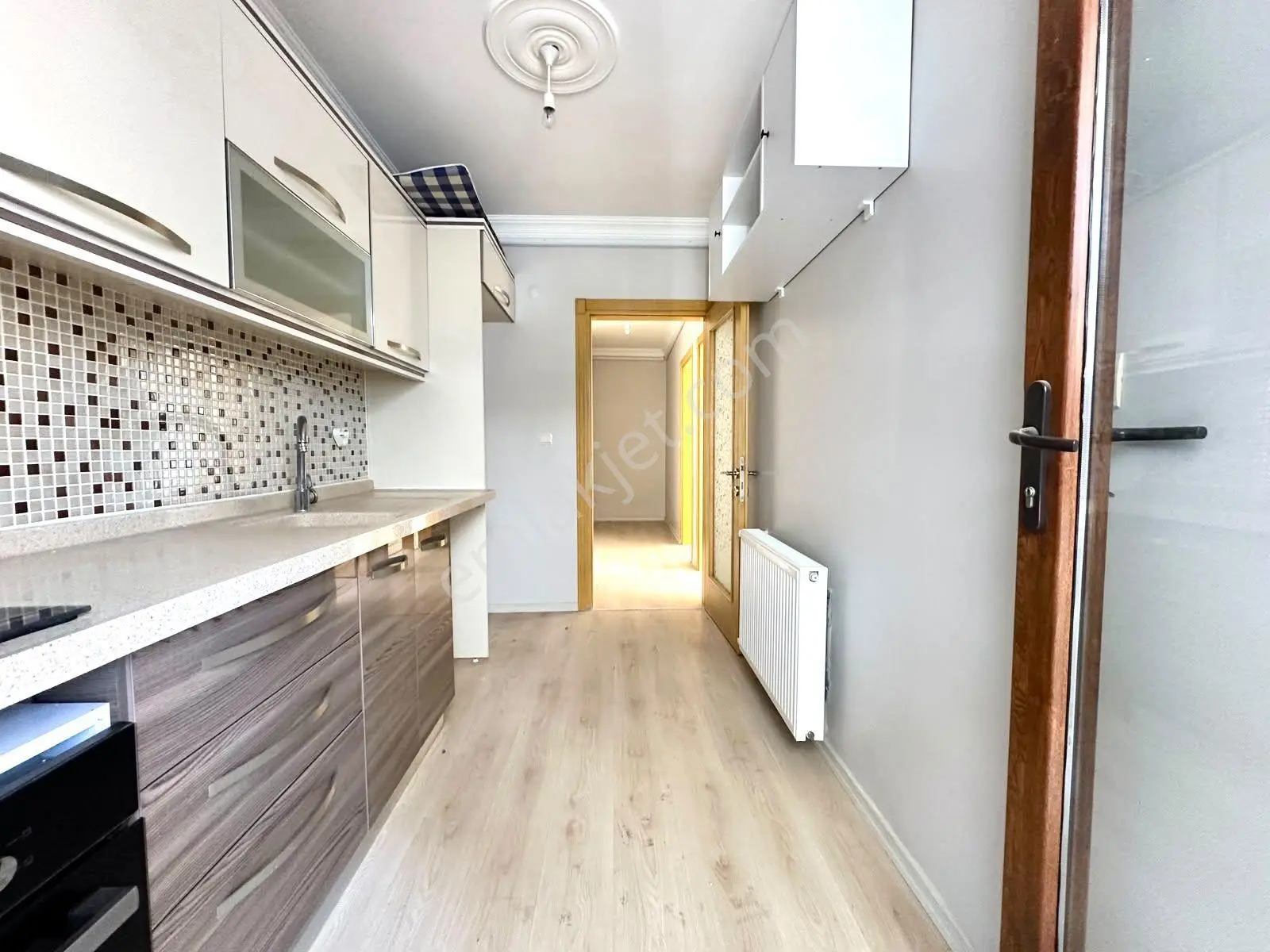 Referans'tan Altınkum'da Ayrı Mutfak Ön Cephe Fırsat Modern Tasarımlı 2+1 Daire — fotoğraf 28