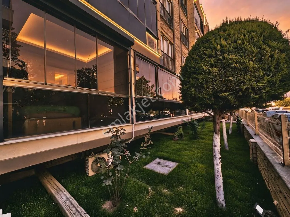 Aktif'ten Akçay'da Satılık Eşyalı Otoparklı, Havuzlu Harika 1+0daire — fotoğraf 5
