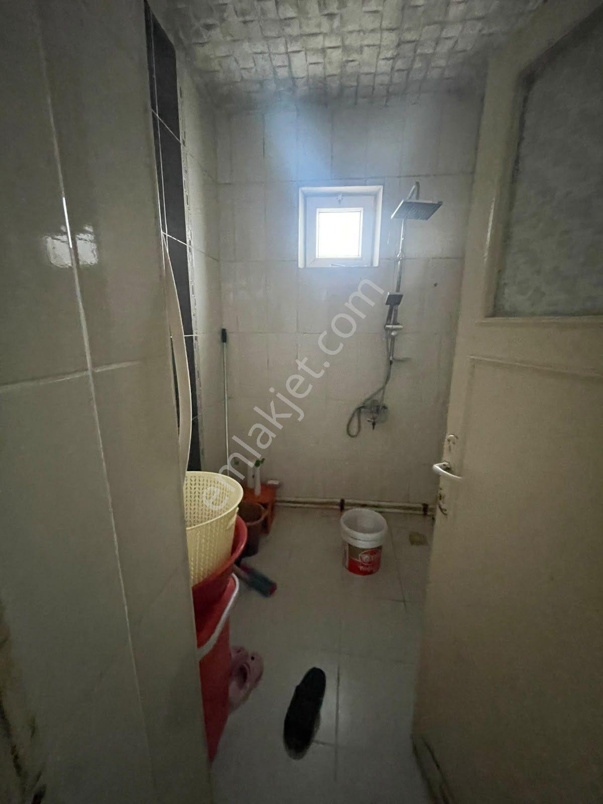 Akşemsettin Mahallesinde Satılık 3+1 Daire!!!! — fotoğraf 3