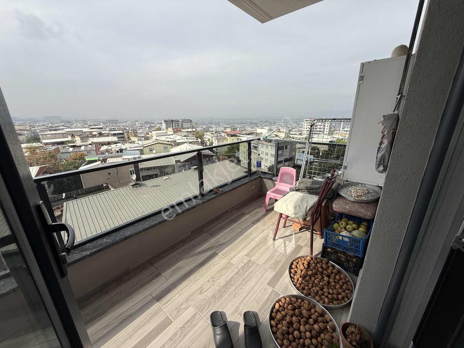Esenevler Manzaralı Satılık Ferah Daire — fotoğraf 6