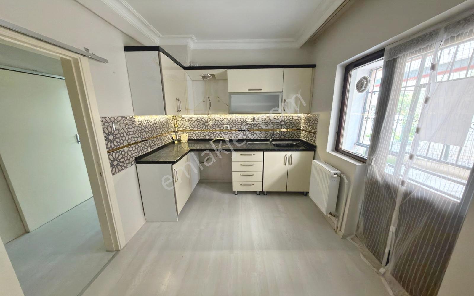 Yayla'Da Toplu Ulaşıma Yakın Merkezi Lokasyon Full Yapılı 2+1