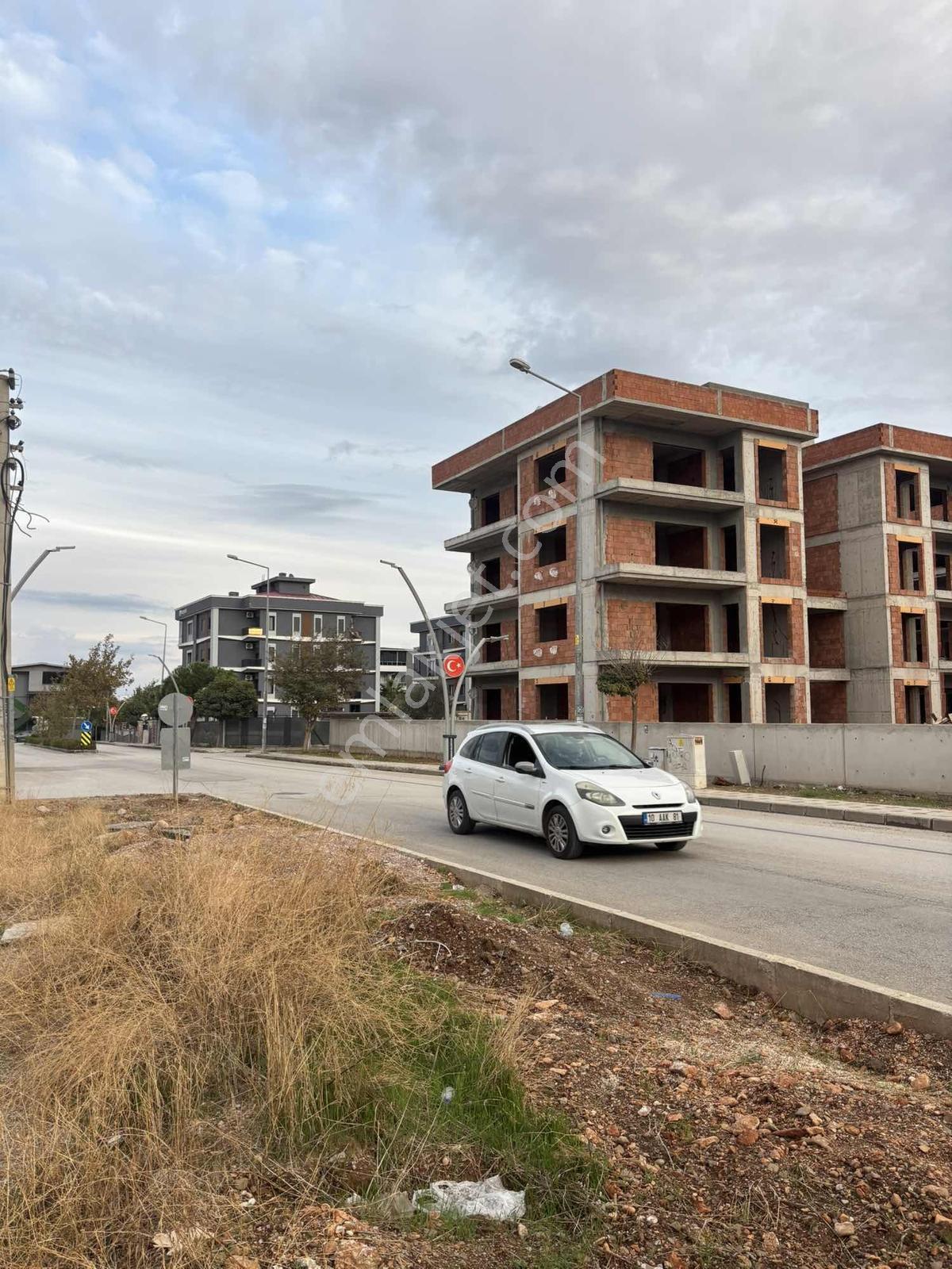 İzmir Menderes Cumaovası Satılık 272M2 2 Adet Villa İmarlı Arsa