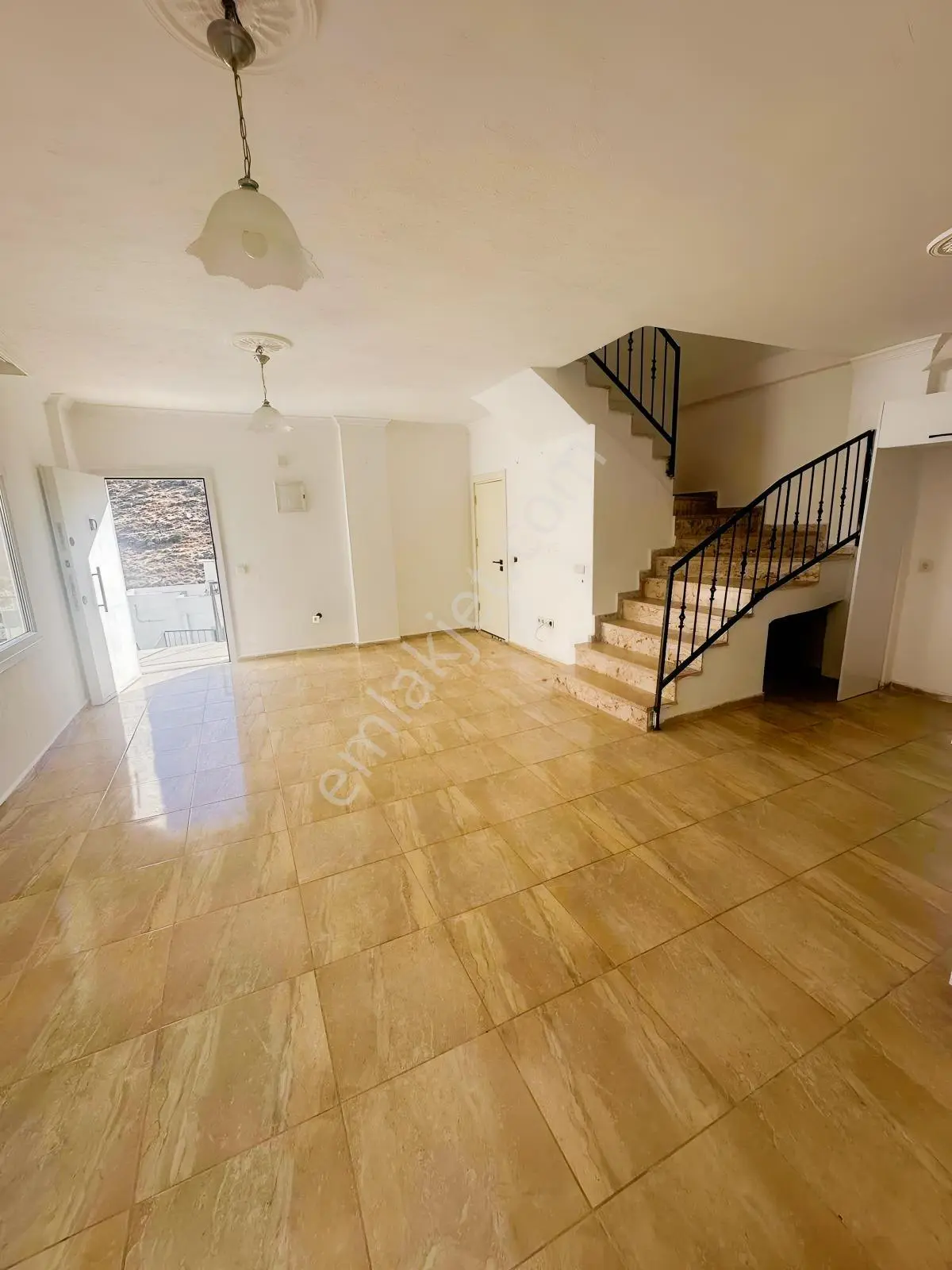 Bodrum Ortakent Yahşi'de Site İçinde 220m2 Tribleks Villa — fotoğraf 9