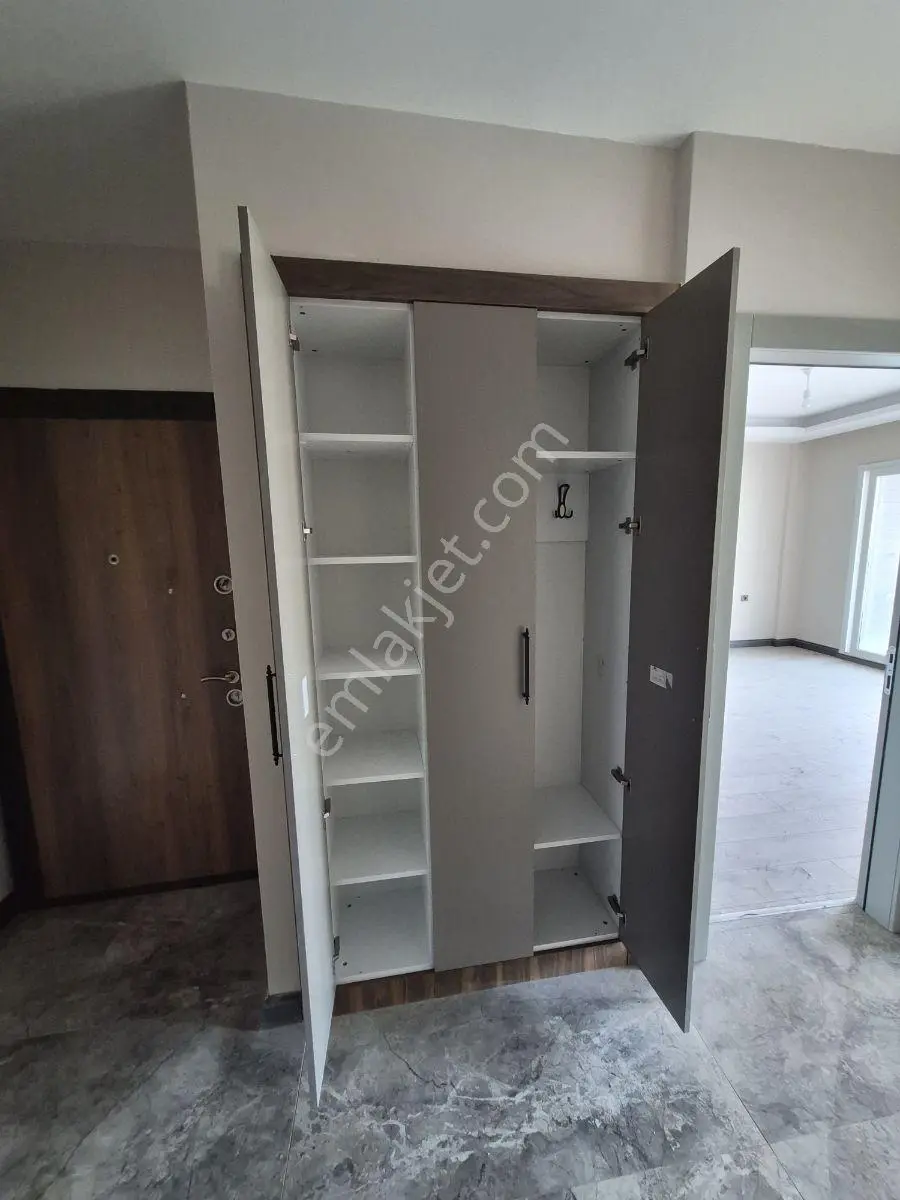 Kuşadası Davutlar Bölgesinde Satılık 1+1 Daire — fotoğraf 8