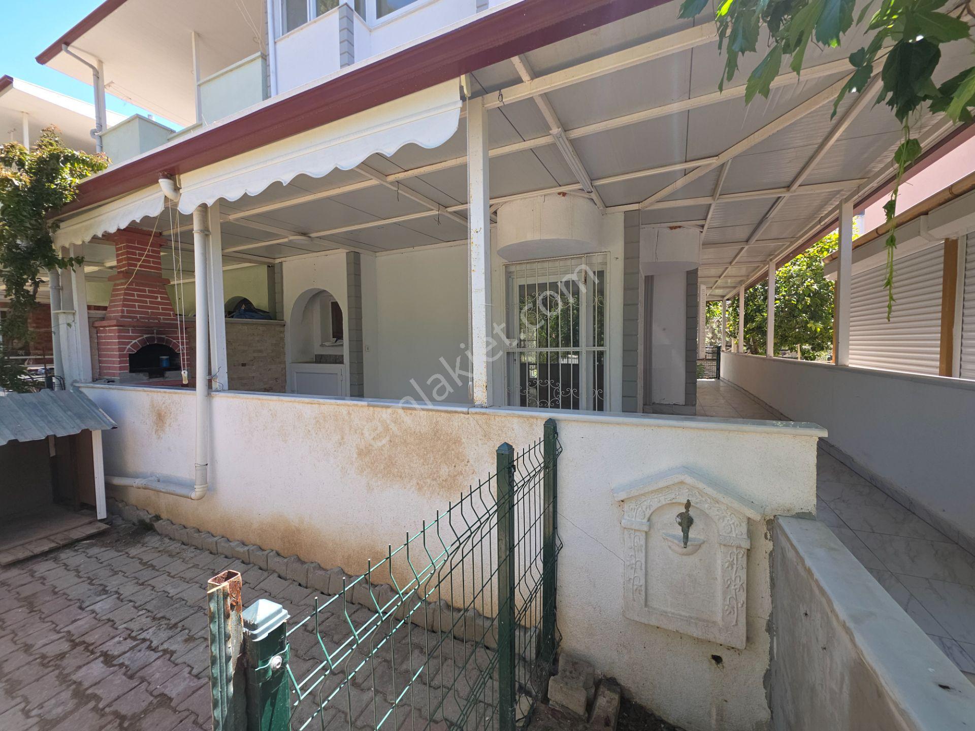 Satılık 3+1 Villa Sağtur Denize 600 Metre — fotoğraf 7