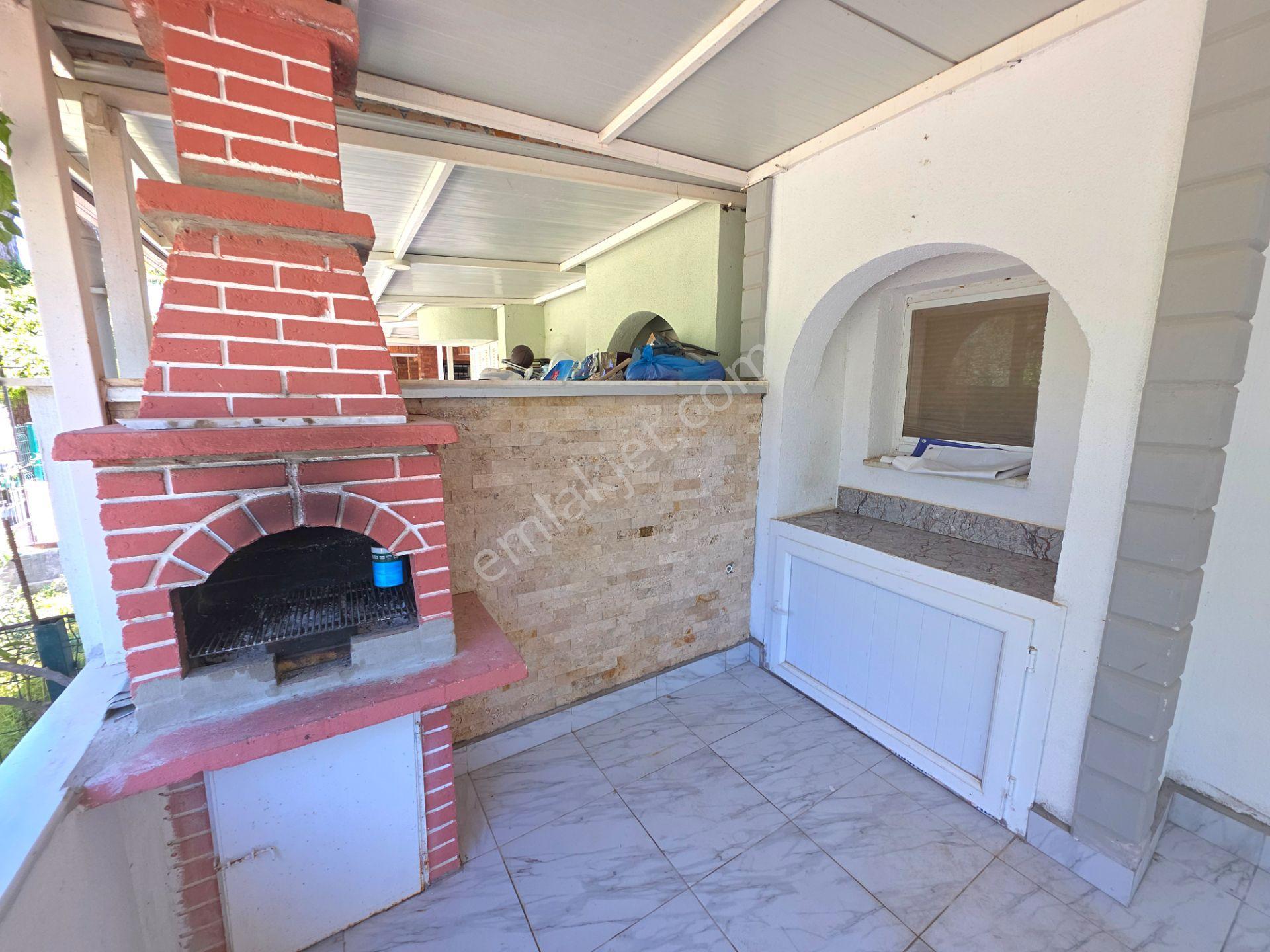 Satılık 3+1 Villa Sağtur Denize 600 Metre — fotoğraf 8