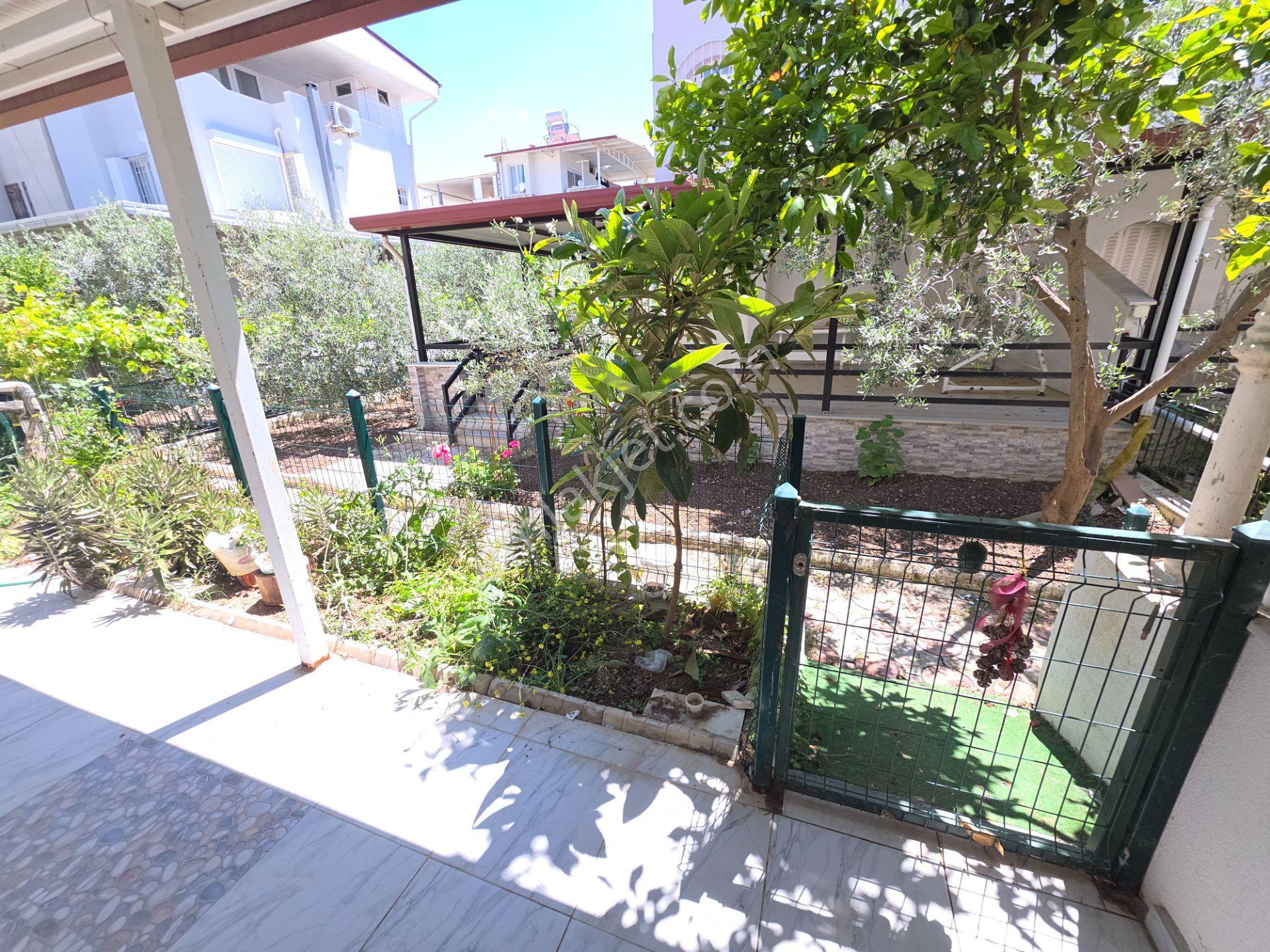 Satılık 3+1 Villa Sağtur Denize 600 Metre — fotoğraf 11