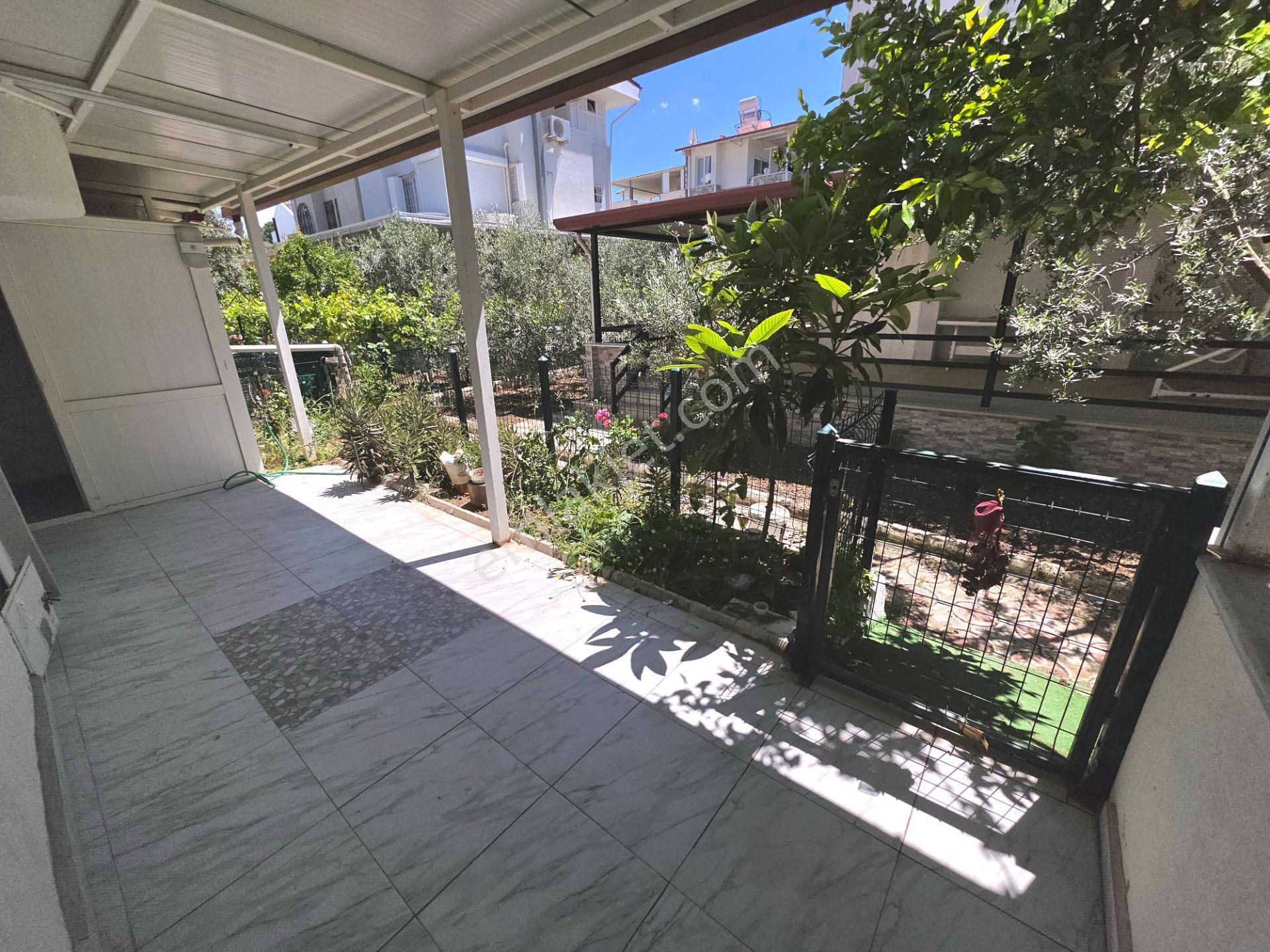 Satılık 3+1 Villa Sağtur Denize 600 Metre — fotoğraf 13