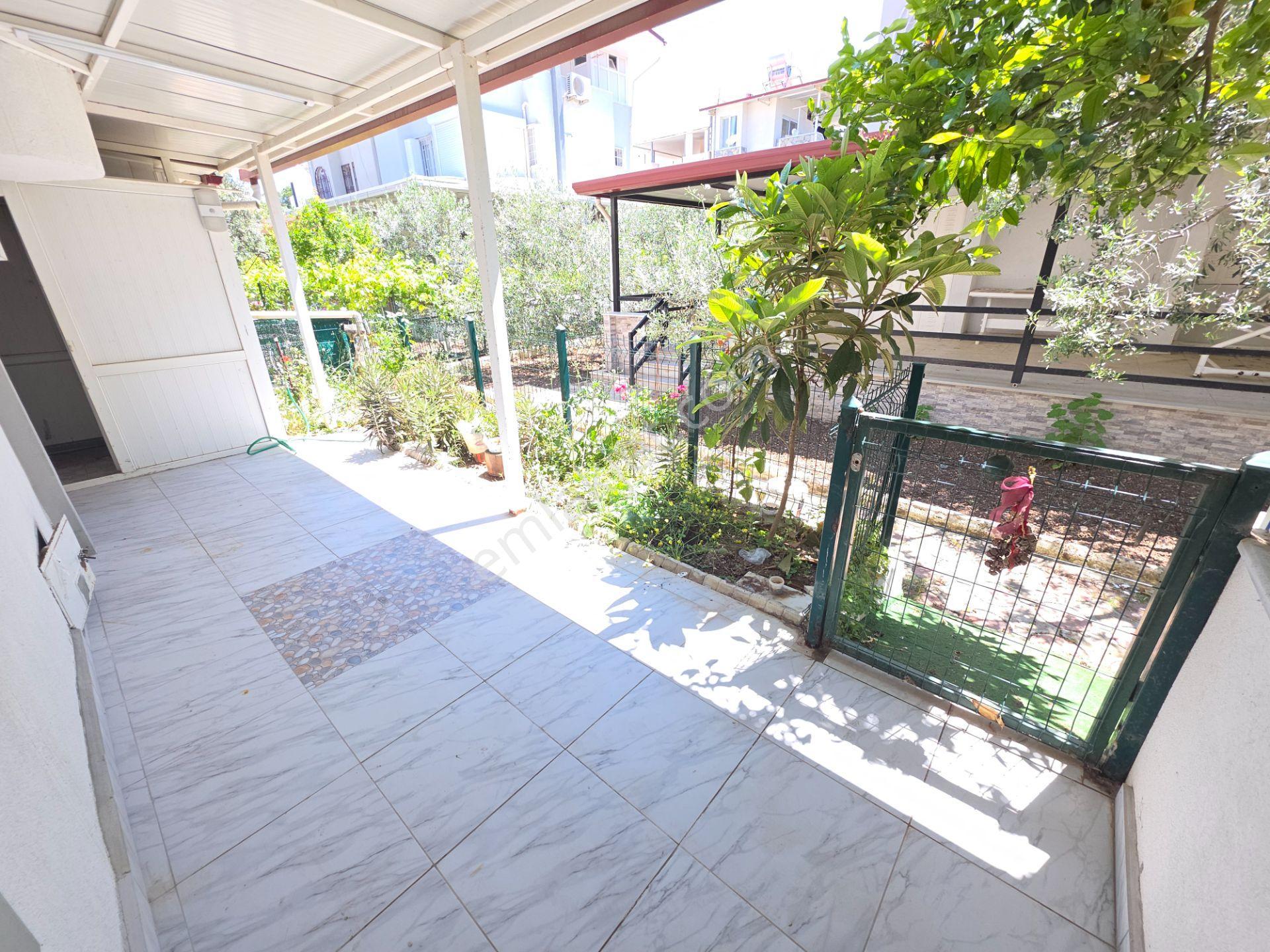 Satılık 3+1 Villa Sağtur Denize 600 Metre — fotoğraf 17