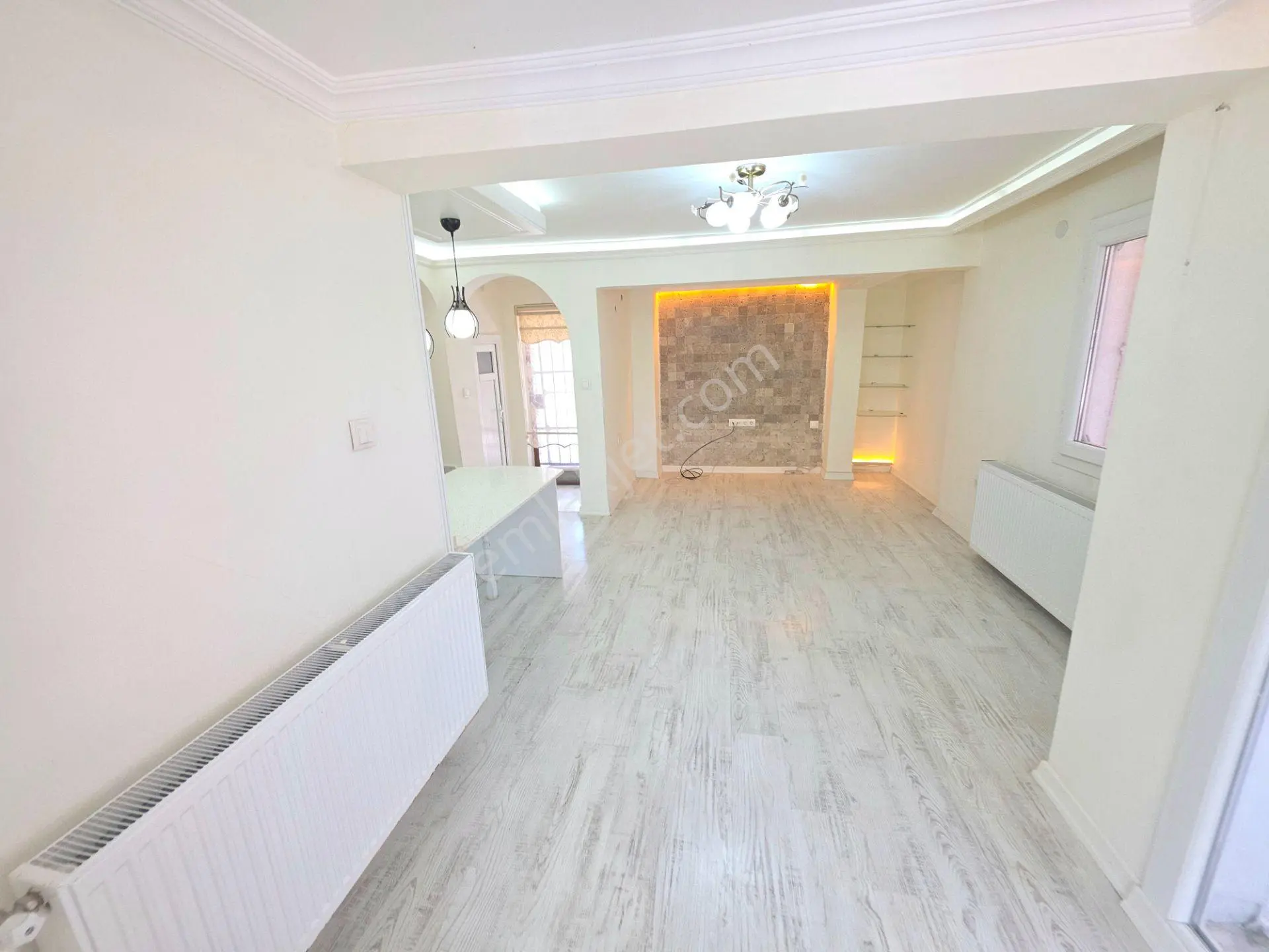 Satılık 3+1 Villa Sağtur Denize 600 Metre — fotoğraf 27
