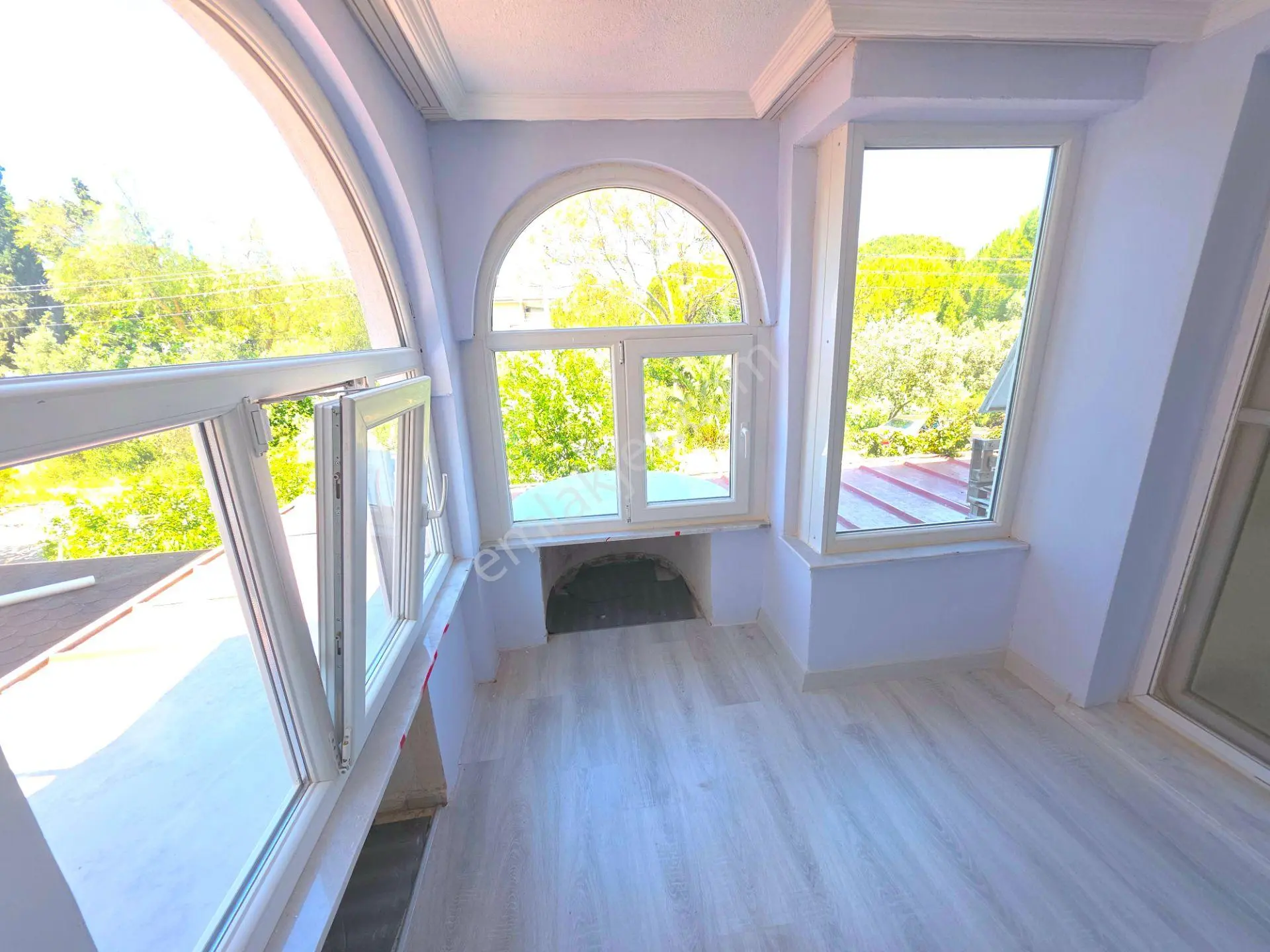 Satılık 3+1 Villa Sağtur Denize 600 Metre — fotoğraf 39