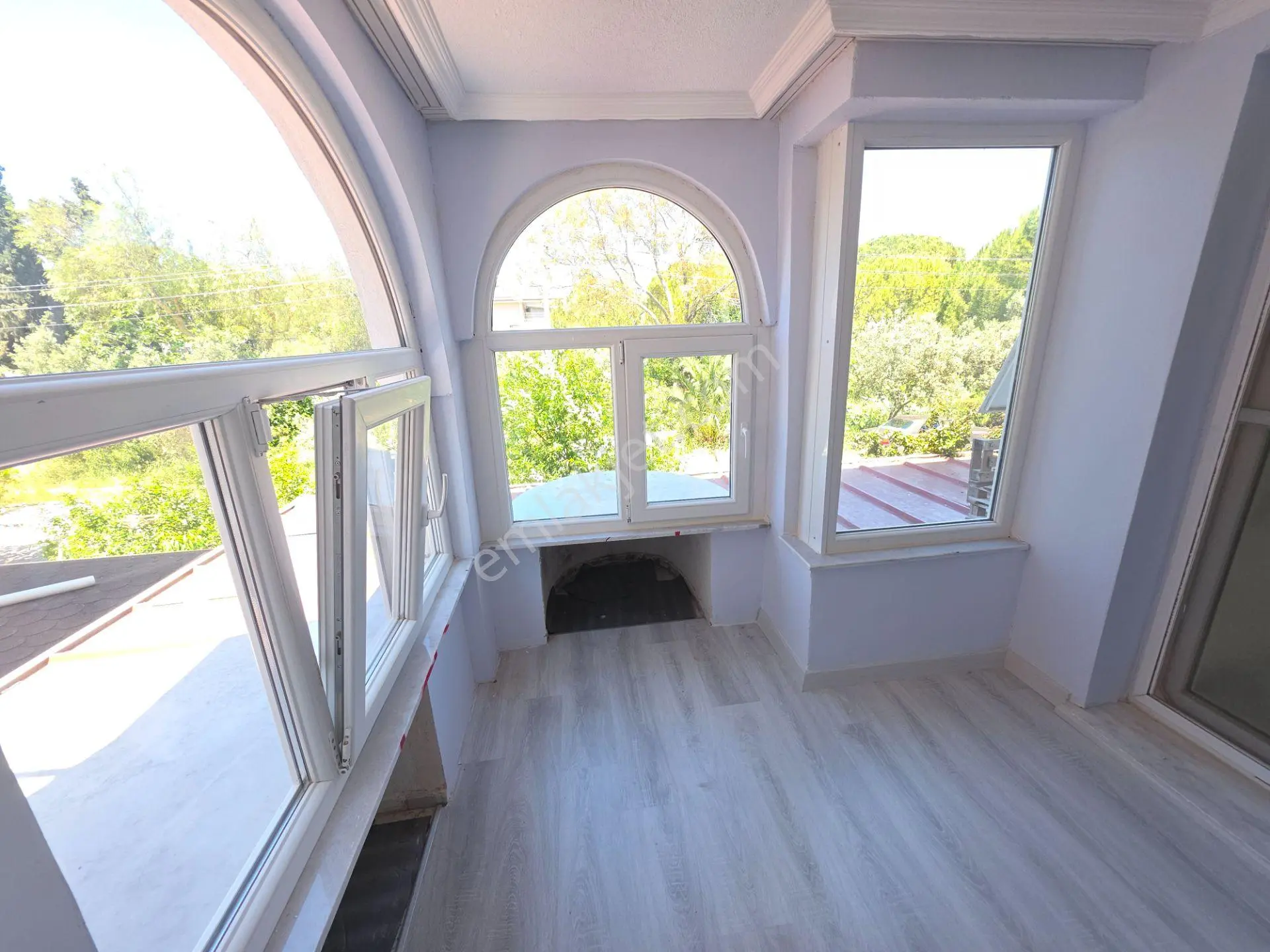 Satılık 3+1 Villa Sağtur Denize 600 Metre — fotoğraf 42