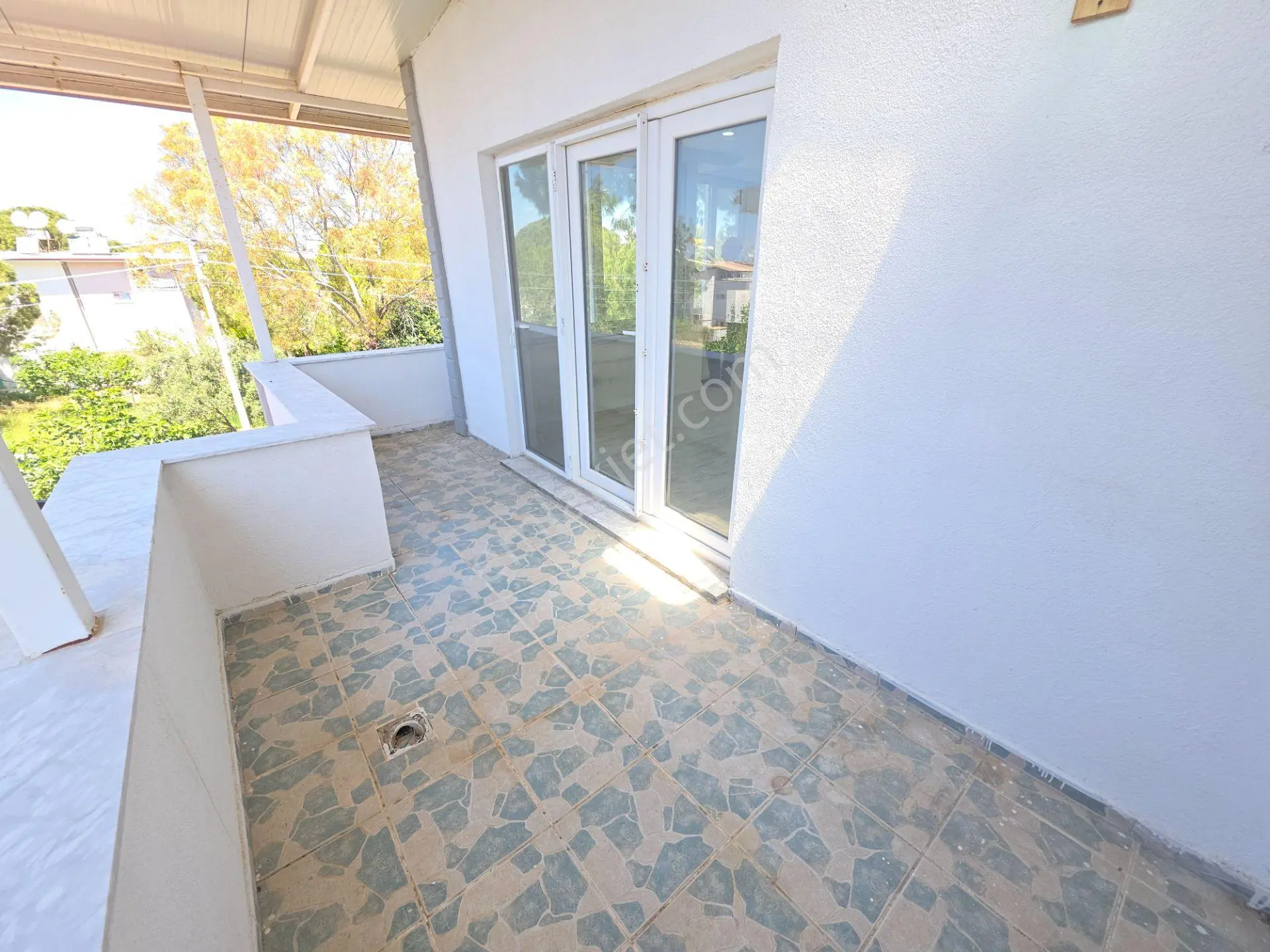 Satılık 3+1 Villa Sağtur Denize 600 Metre — fotoğraf 44