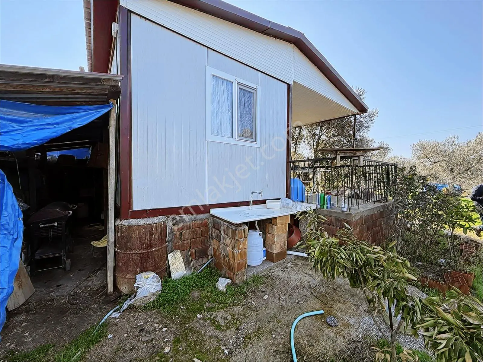 Novas'tan Torbalı Dirmil'de Satılık İçinde Ev Olan Bahçe — fotoğraf 12