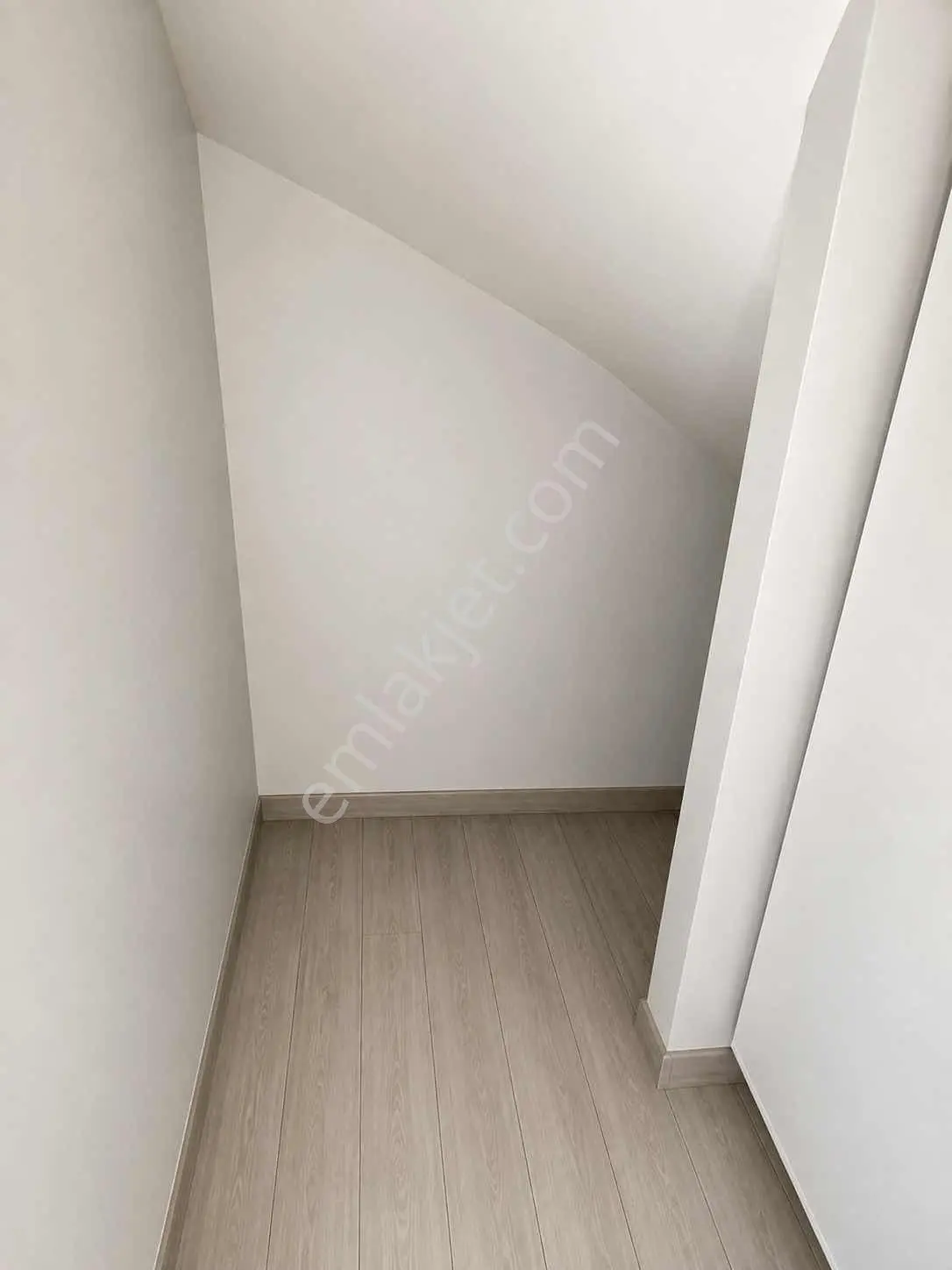 Hilal'den Yeşılbayır'da Çift Banyo,çift Balkon Manzaralı Dubleks — fotoğraf 27