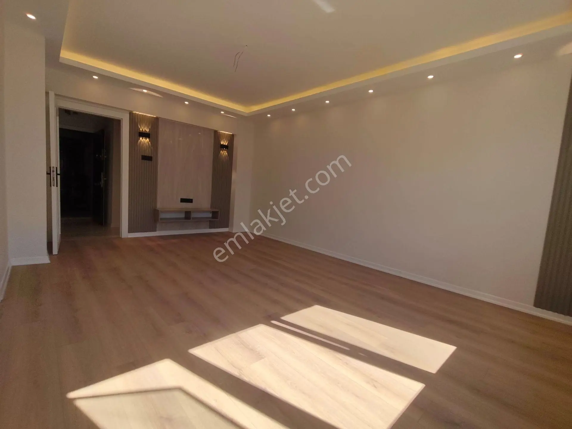 Yılmaz Gayrimenkul Plevene Mh 3+1arakat Lüx Yapılı 3.975pz 130m2 — fotoğraf 24