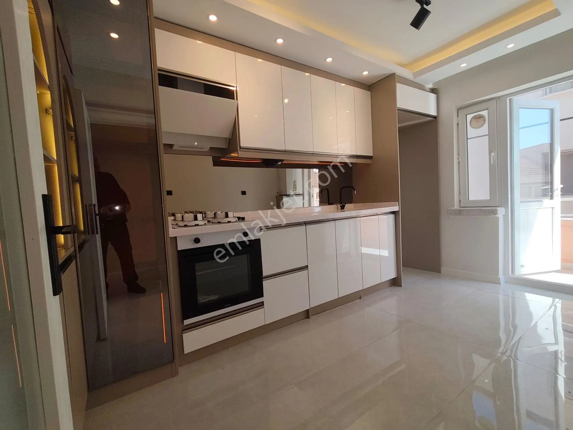 Yılmaz Gayrimenkul Plevene Mh 3+1arakat Lüx Yapılı 3.975pz 130m2 — fotoğraf 27