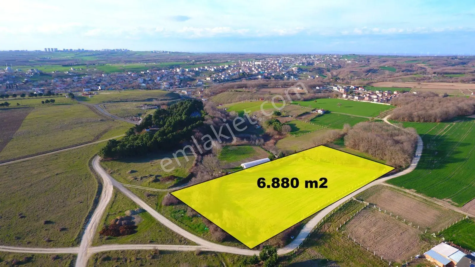 Silivri Büyükçavuşlu'Da 6088 M² Satılık Yatırımlık Tarla