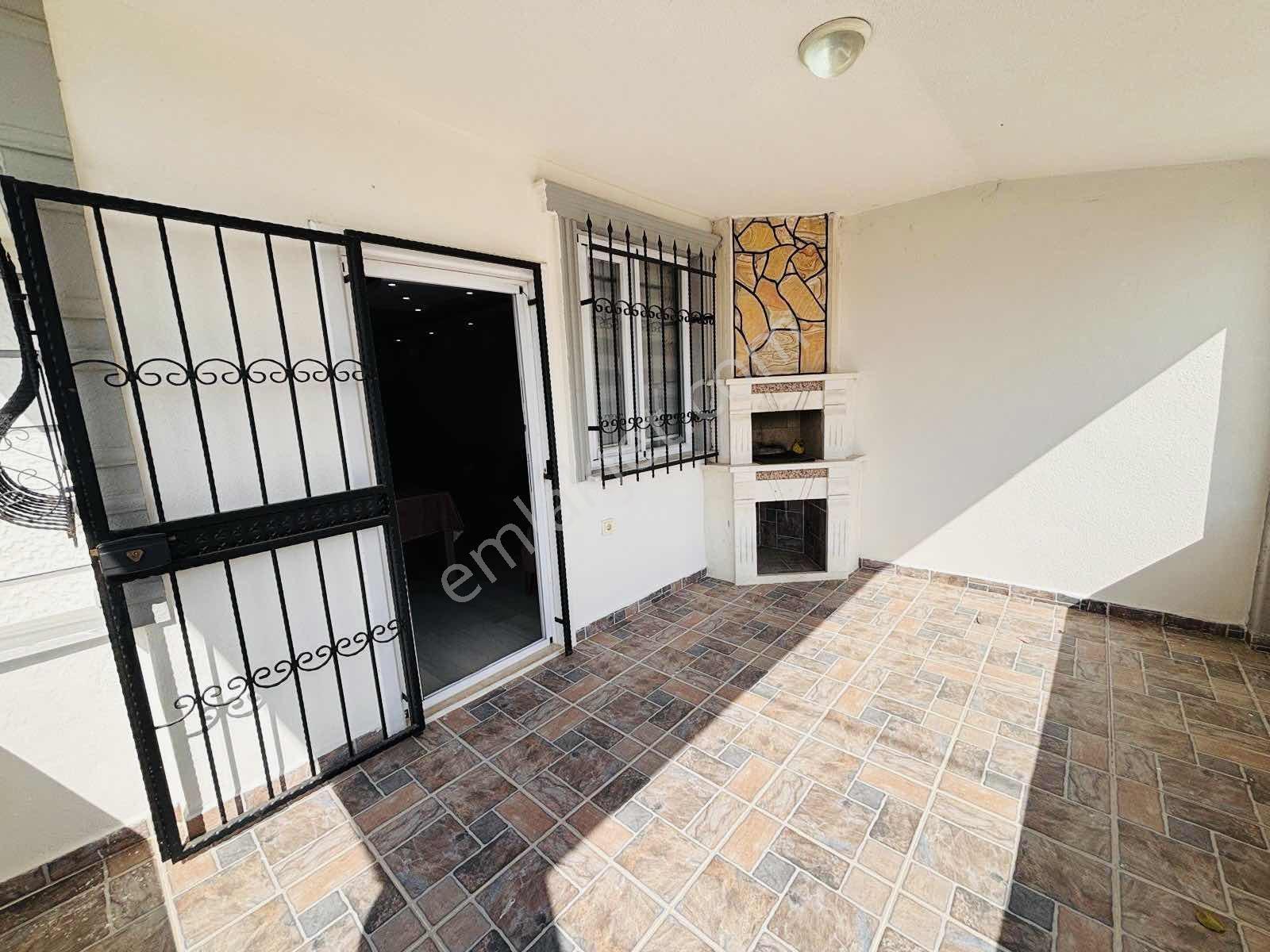 ^^koyuncu Gyrm^^yeniçiftlik Merkezi Konumda Satılık 4+1 Villa — fotoğraf 7