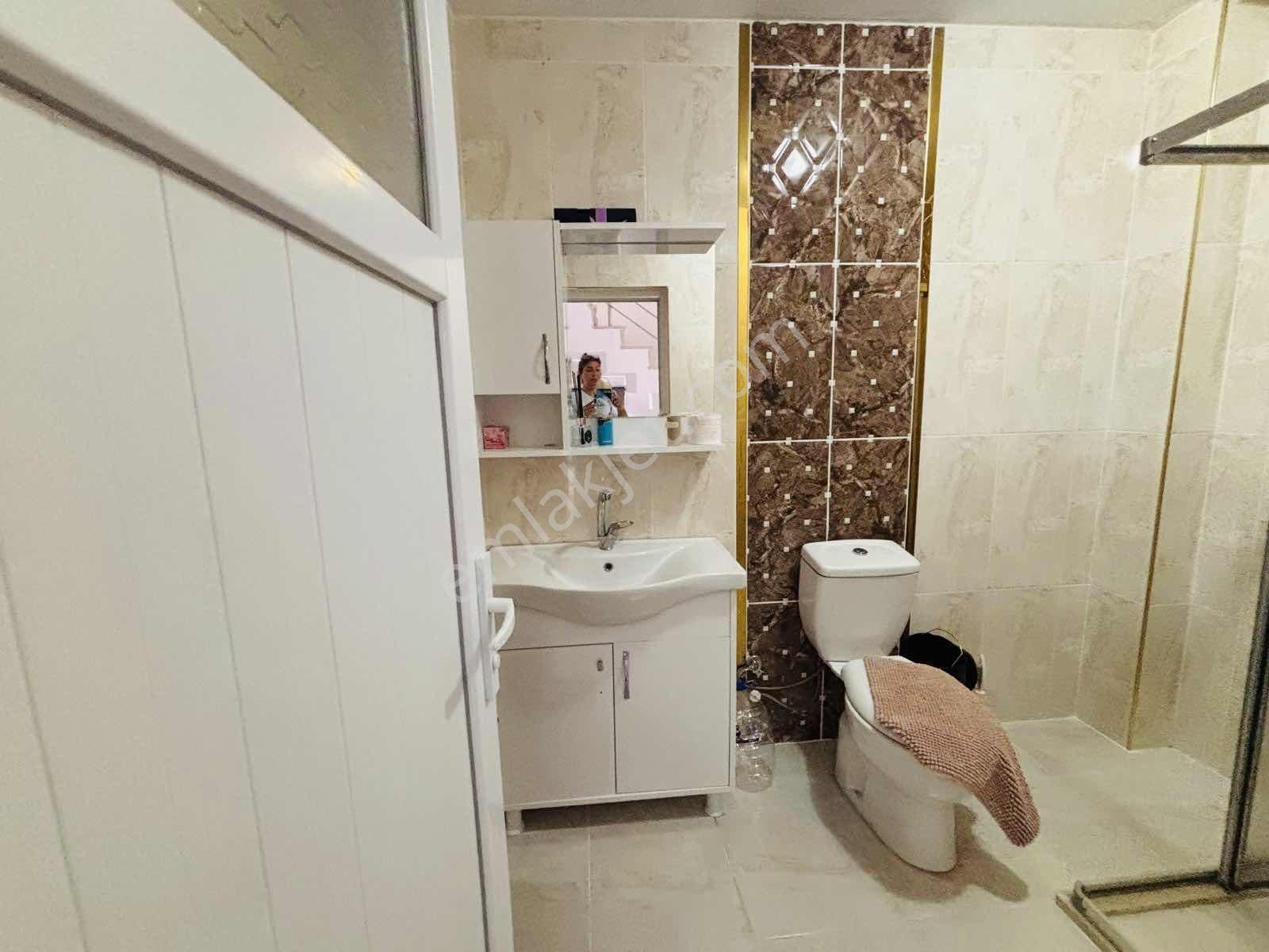 ^^koyuncu Gyrm^^yeniçiftlik Merkezi Konumda Satılık 4+1 Villa — fotoğraf 10