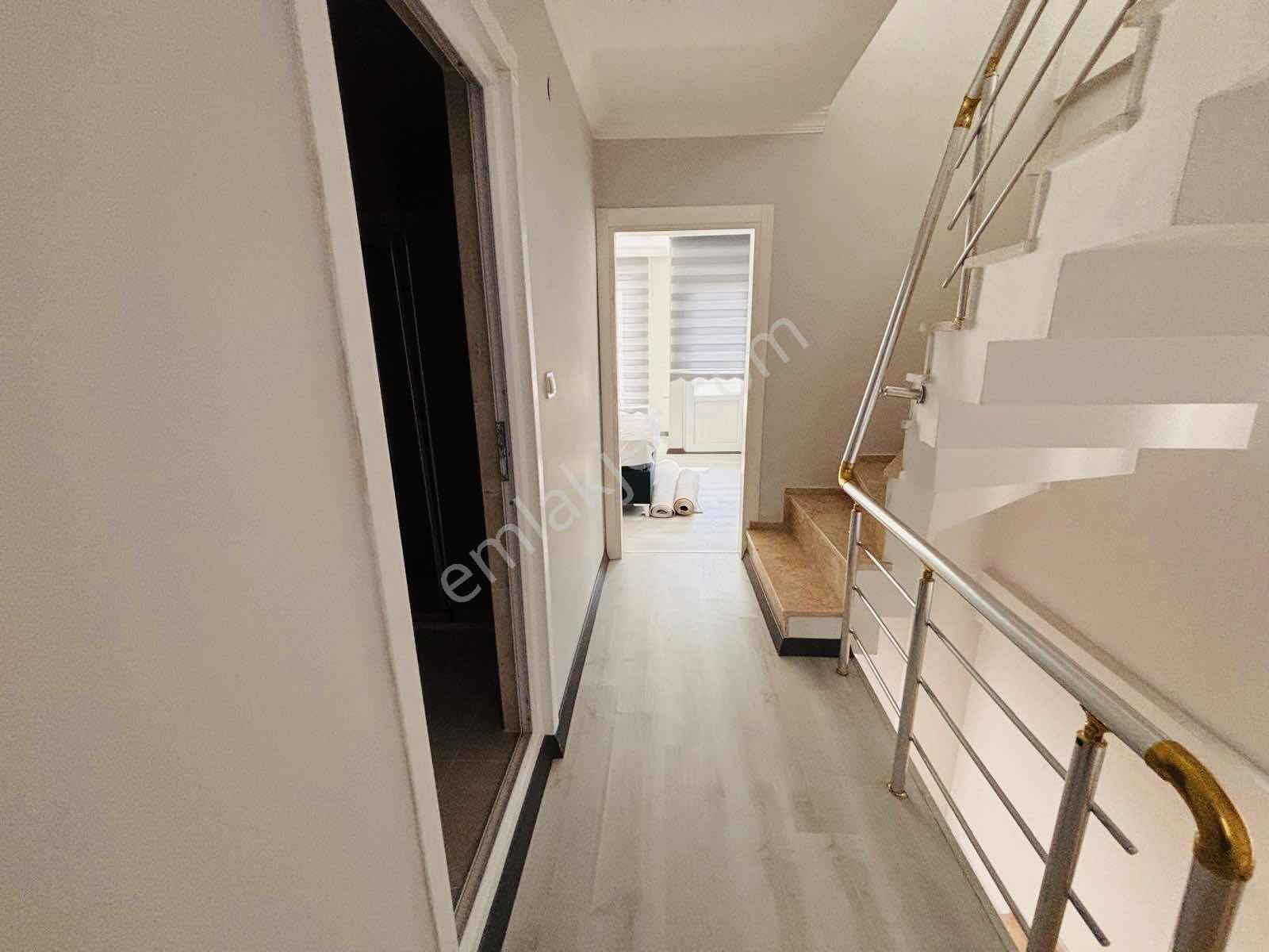 ^^koyuncu Gyrm^^yeniçiftlik Merkezi Konumda Satılık 4+1 Villa — fotoğraf 18