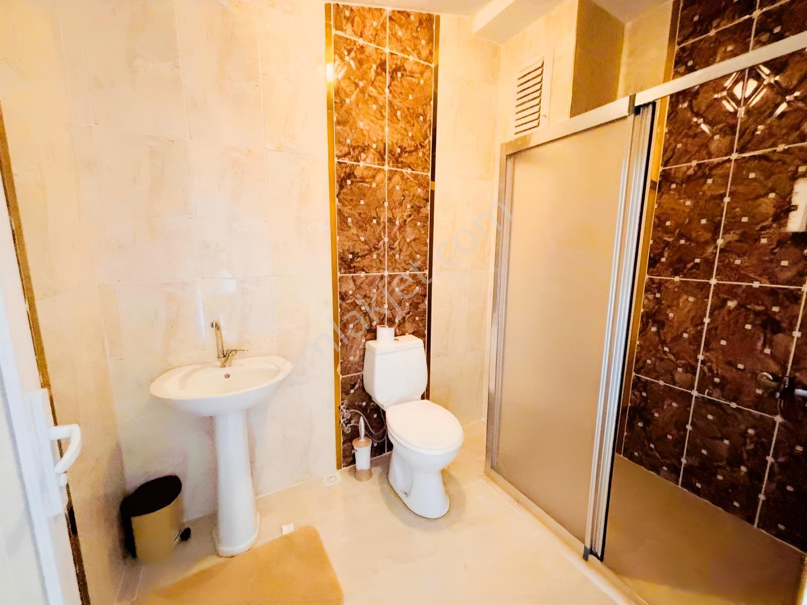 ^^koyuncu Gyrm^^yeniçiftlik Merkezi Konumda Satılık 4+1 Villa — fotoğraf 24