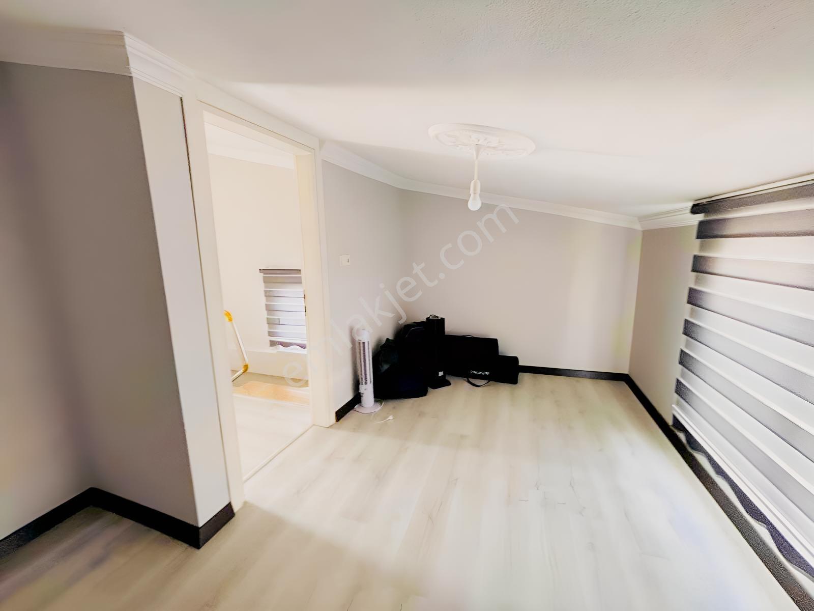 ^^koyuncu Gyrm^^yeniçiftlik Merkezi Konumda Satılık 4+1 Villa — fotoğraf 27