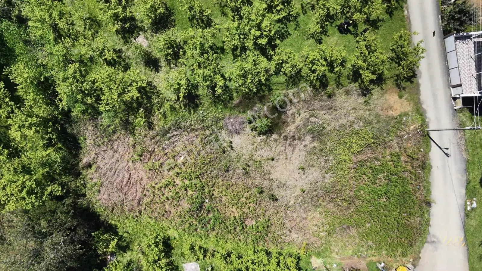 Rw Taka'dan Hürriyet Mahallesinde Müstakil Tapulu Arsa — fotoğraf 6