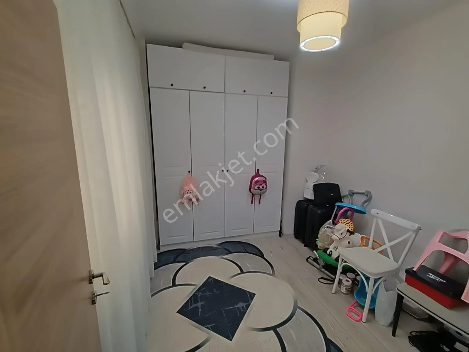 Üçyol Yakını Modern 2+1 Satılık Daire — fotoğraf 8