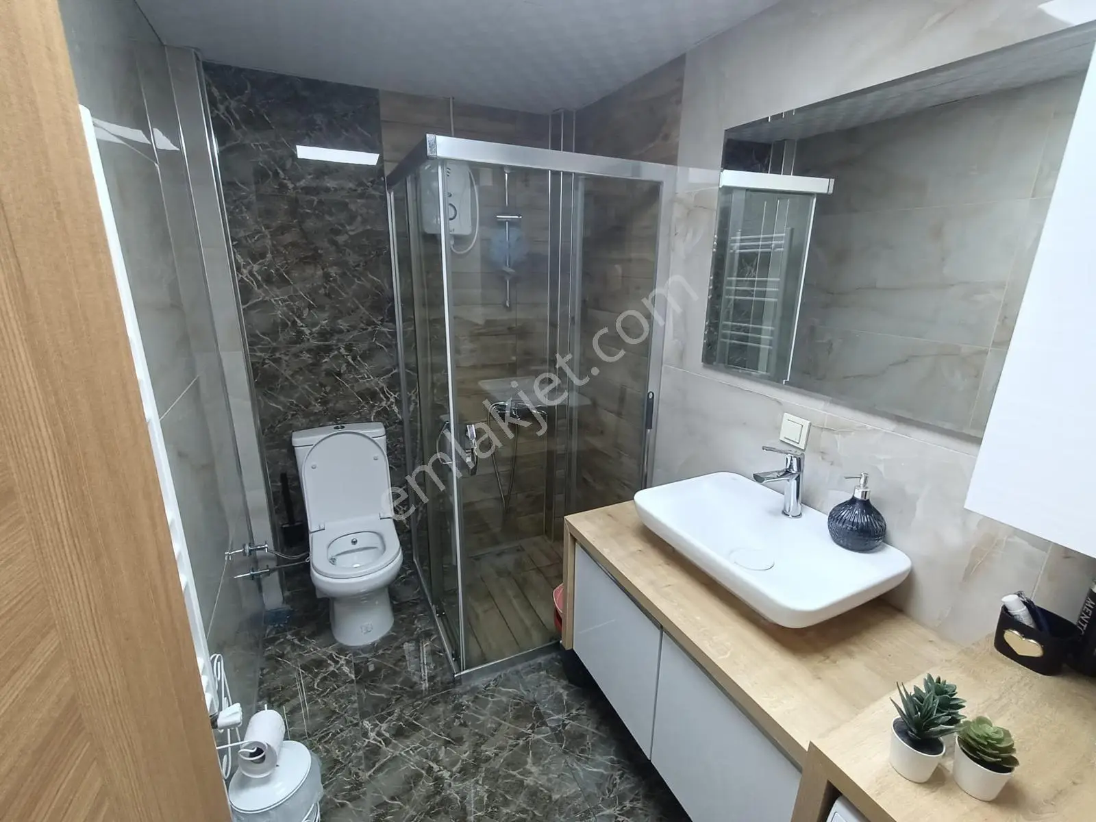 Üçyol Yakını Modern 2+1 Satılık Daire — fotoğraf 10