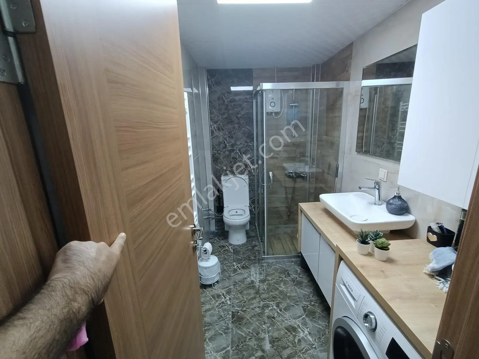 Üçyol Yakını Modern 2+1 Satılık Daire — fotoğraf 13