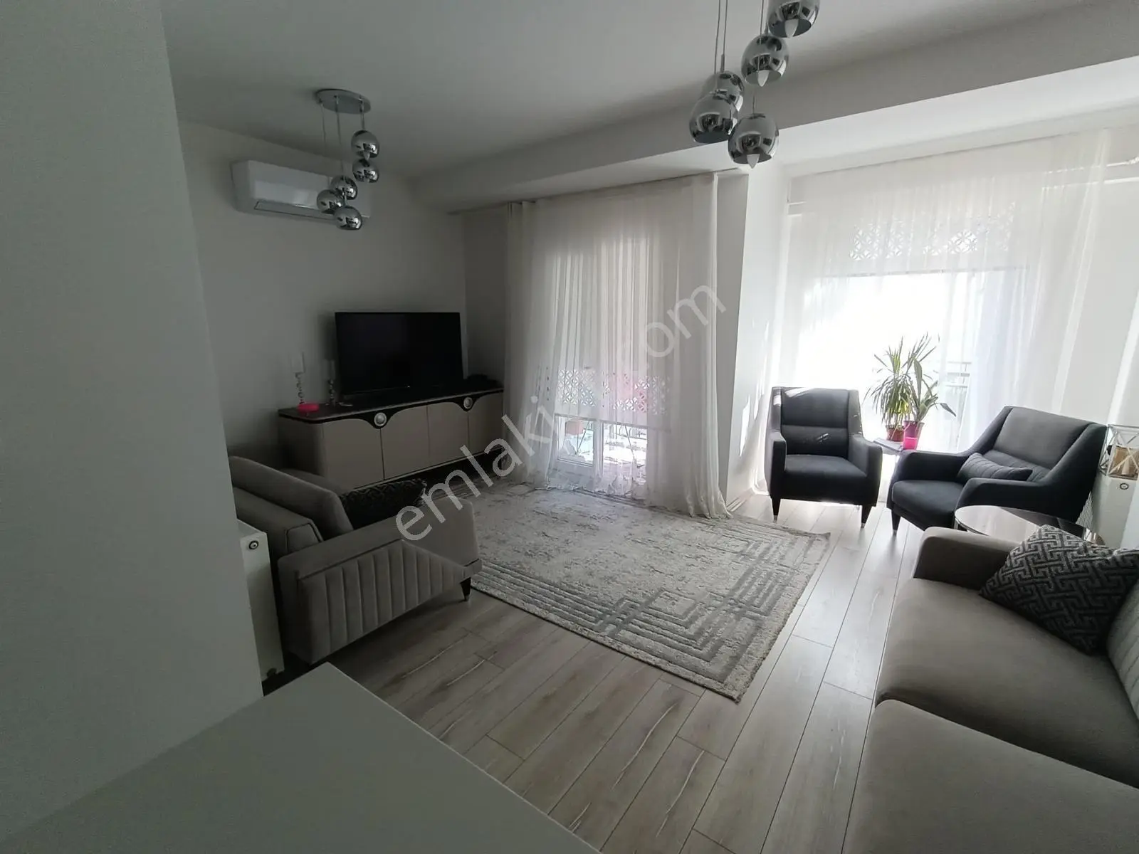 Üçyol Yakını Modern 2+1 Satılık Daire — fotoğraf 18