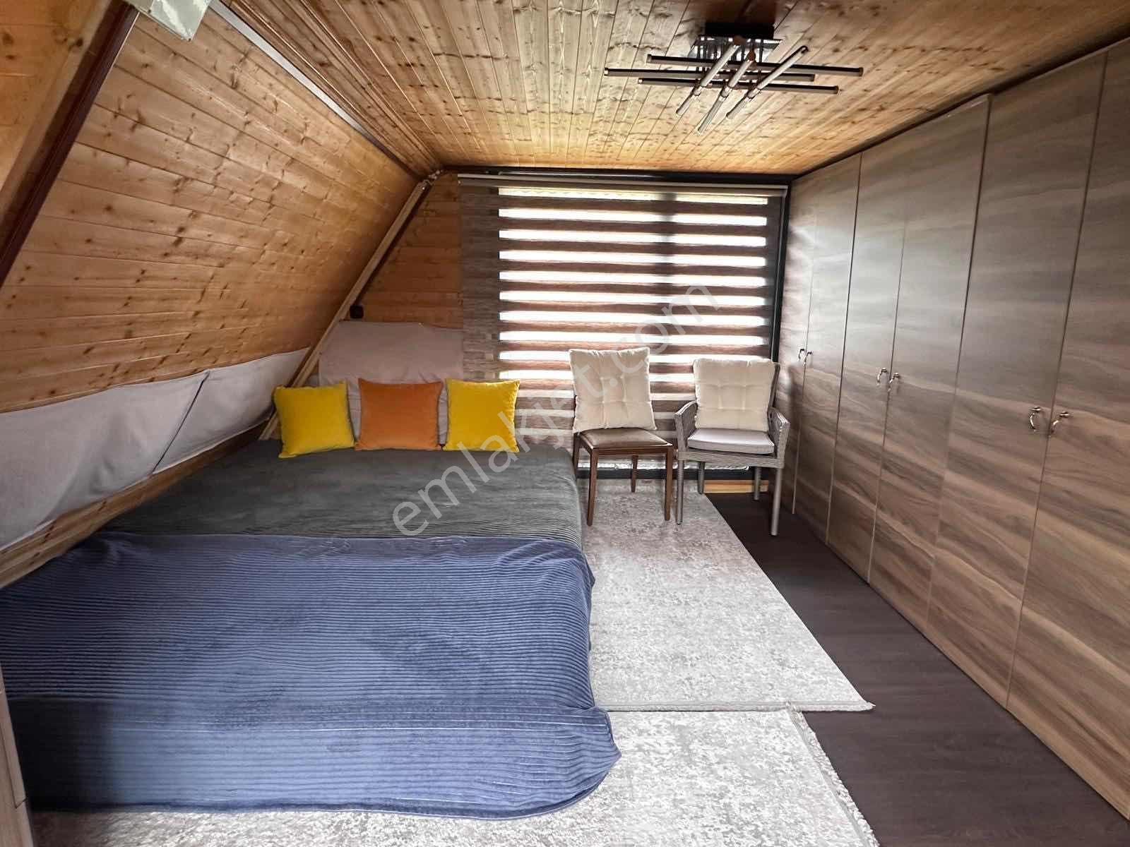 Doğayla İç İçe | 185 M² 3 Katlı, Full Donanımlı Ahşap Villa! — fotoğraf 15