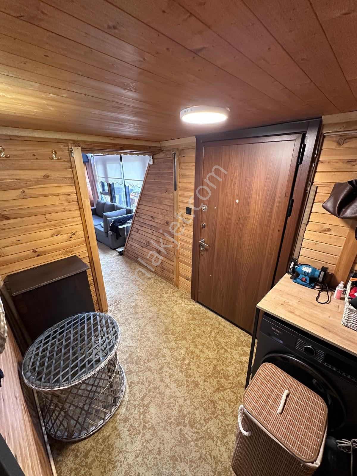 Doğayla İç İçe | 185 M² 3 Katlı, Full Donanımlı Ahşap Villa! — fotoğraf 19