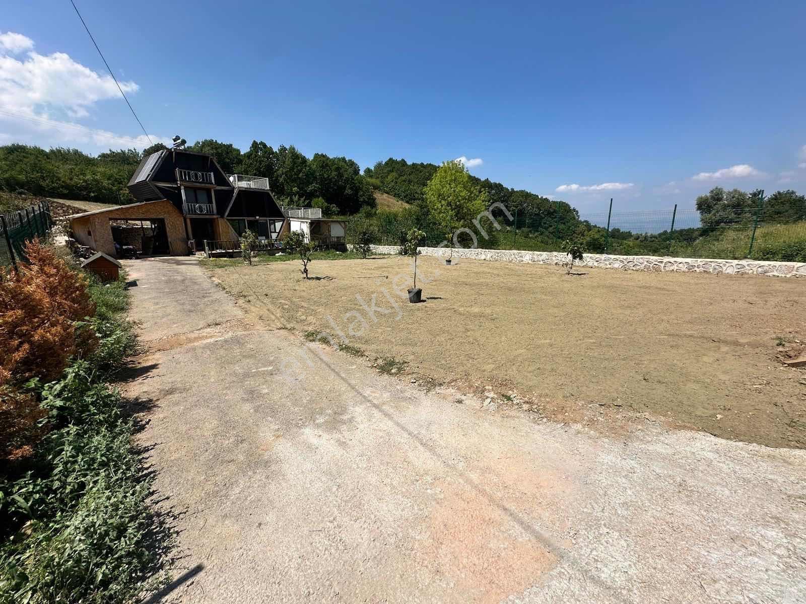 Doğayla İç İçe | 185 M² 3 Katlı, Full Donanımlı Ahşap Villa! — fotoğraf 32